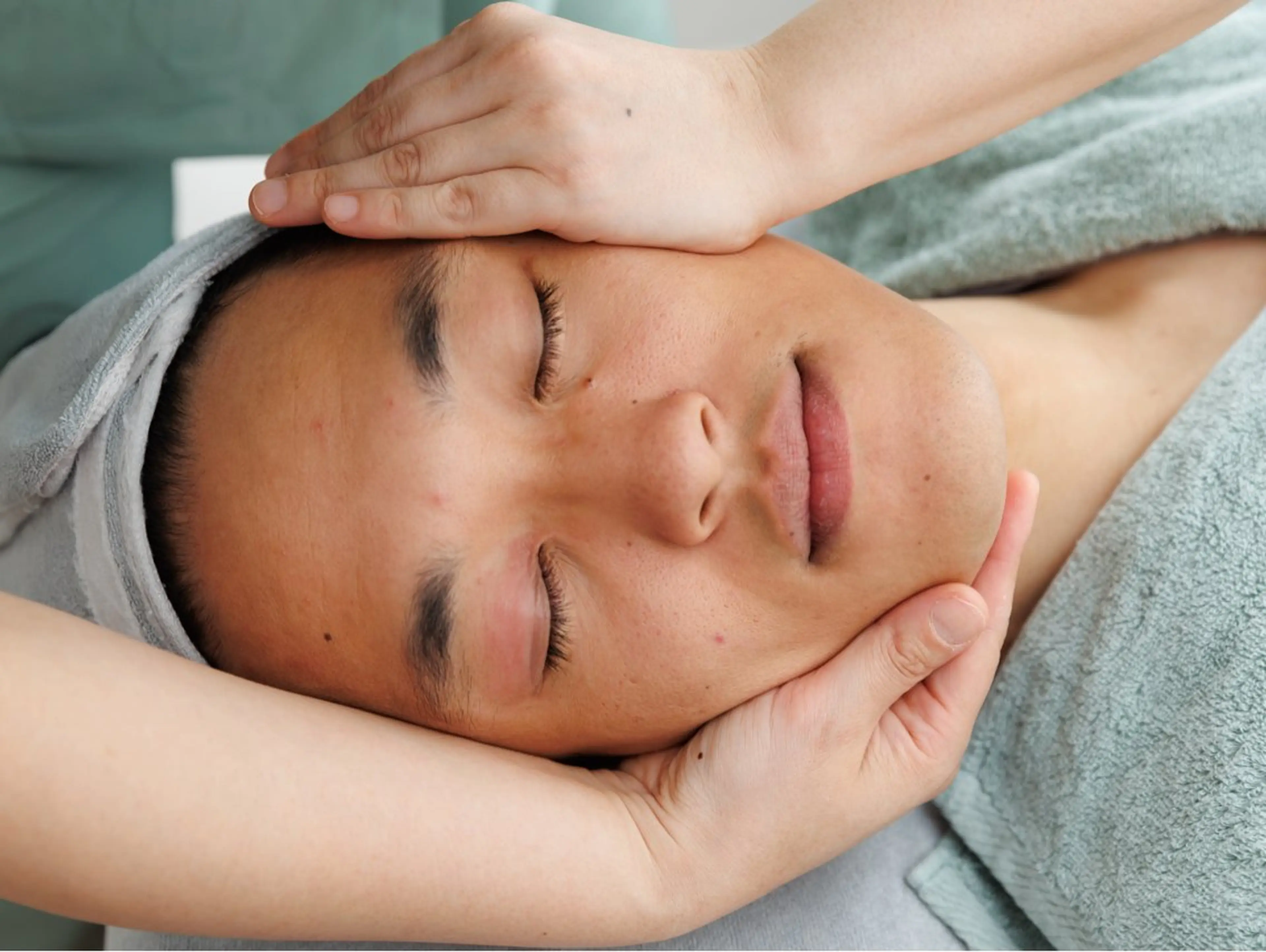 エステ リラク ホワイティアビシェル ウラワ　白澤奇のエステ・リラクイメージ