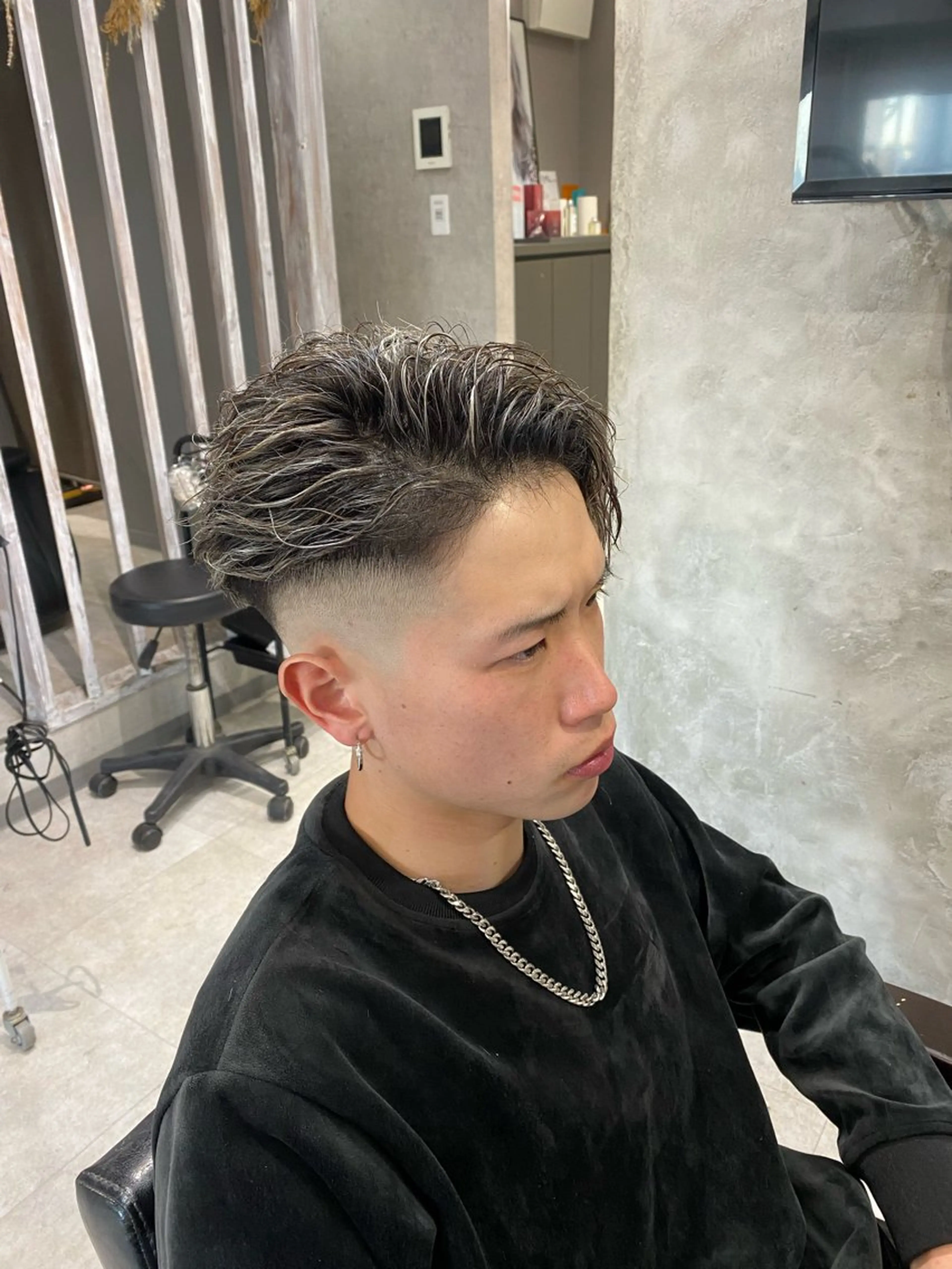 ショート カラー メンズ メンズハイライト ハイライトカラー ハイライト 🐉『メンズ美容師』 吉田龍星🐉のヘアスタイル