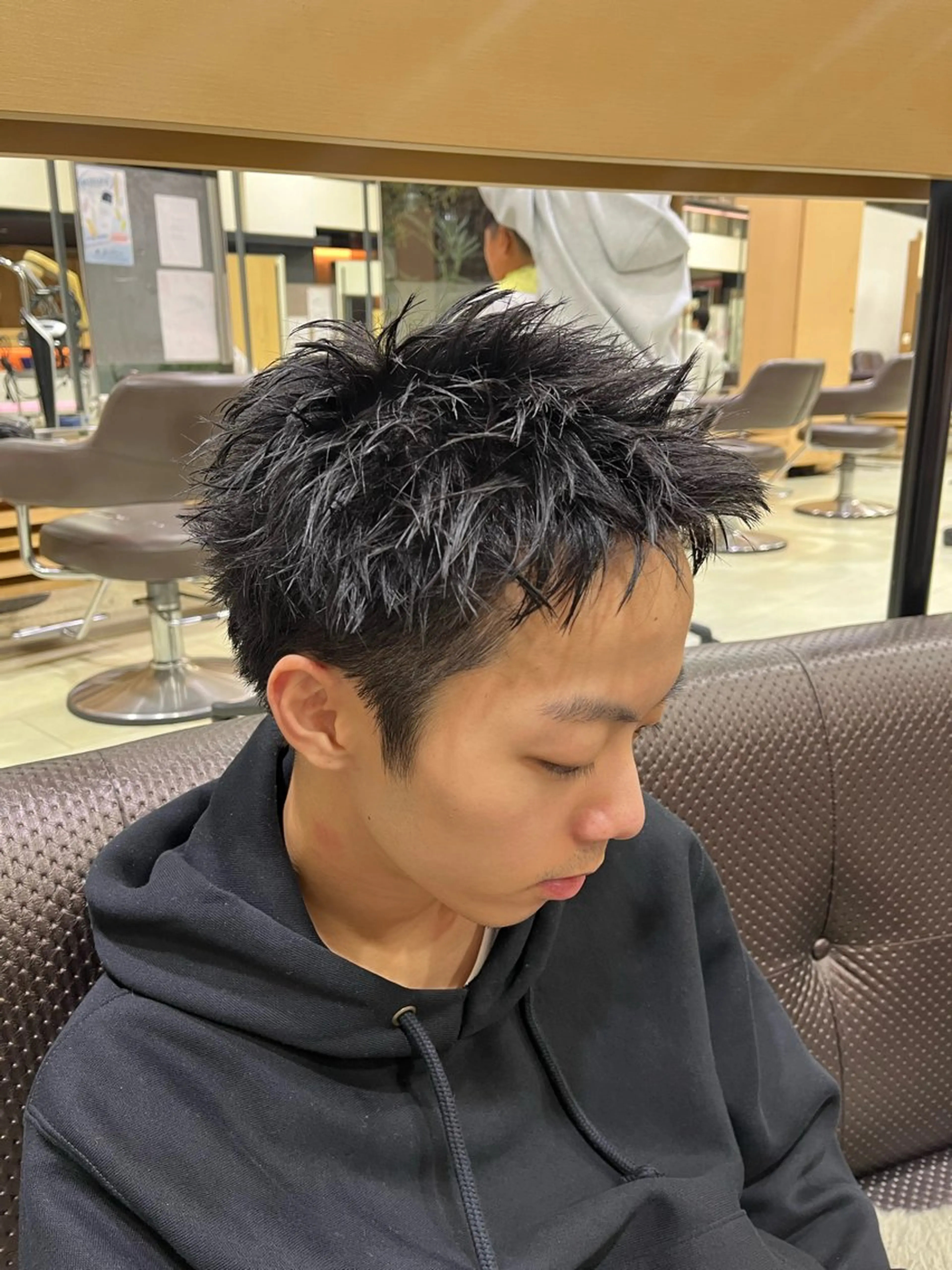 ショート ボブ 髪質改善 韓国風ヘア レイヤーカット 縮毛矯正 シャドウパーマ/ピン パーマ/だいじゅのヘアスタイル