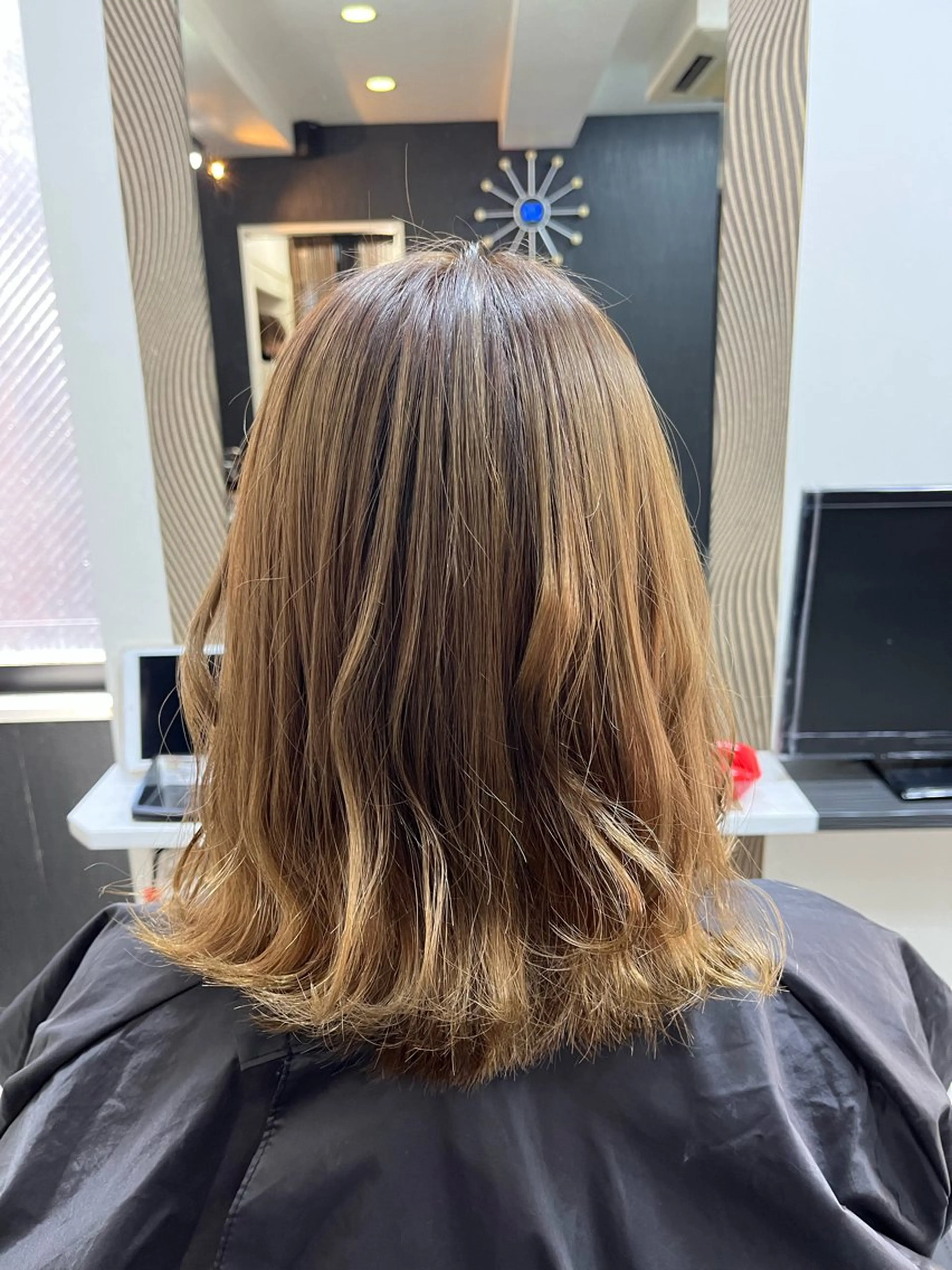 セミロング DEEP 長谷川のマツエク・マツパデザイン