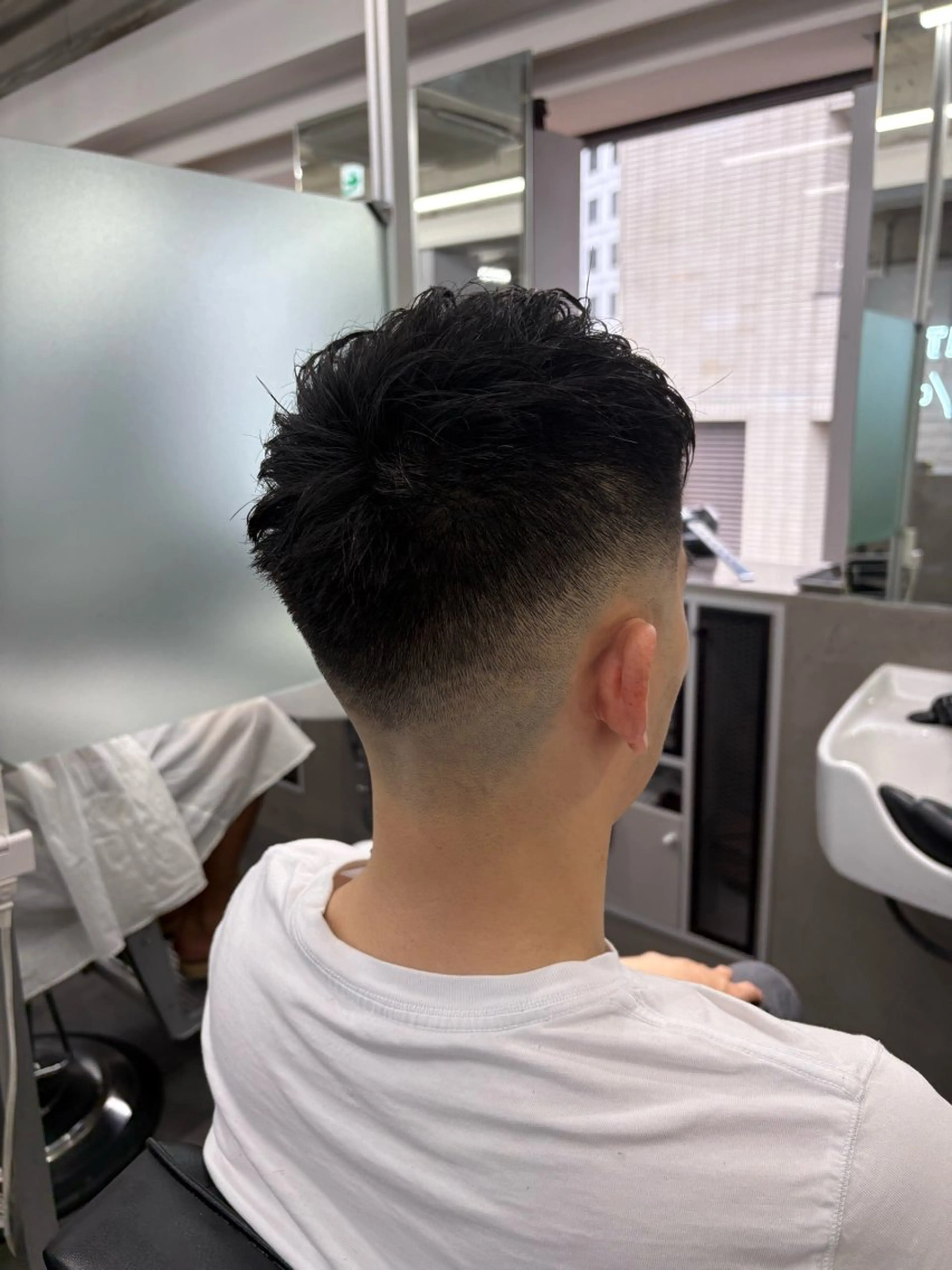 ショート メンズ カット パーマ 本間 颯太のヘアスタイル