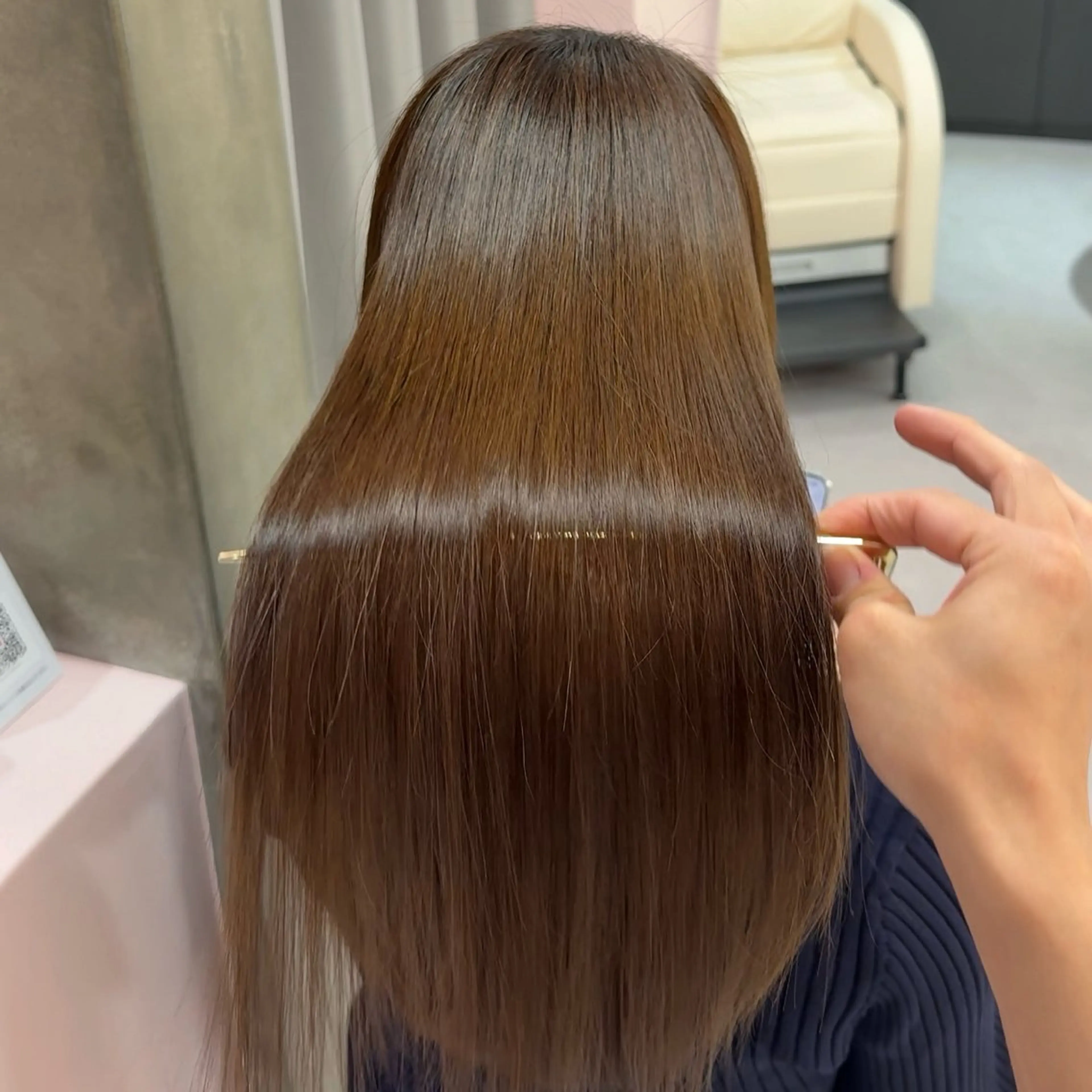 ロング トリートメント 縮毛矯正 鍋田/ 渋谷/ 縮毛矯正／レイヤーのヘアスタイル