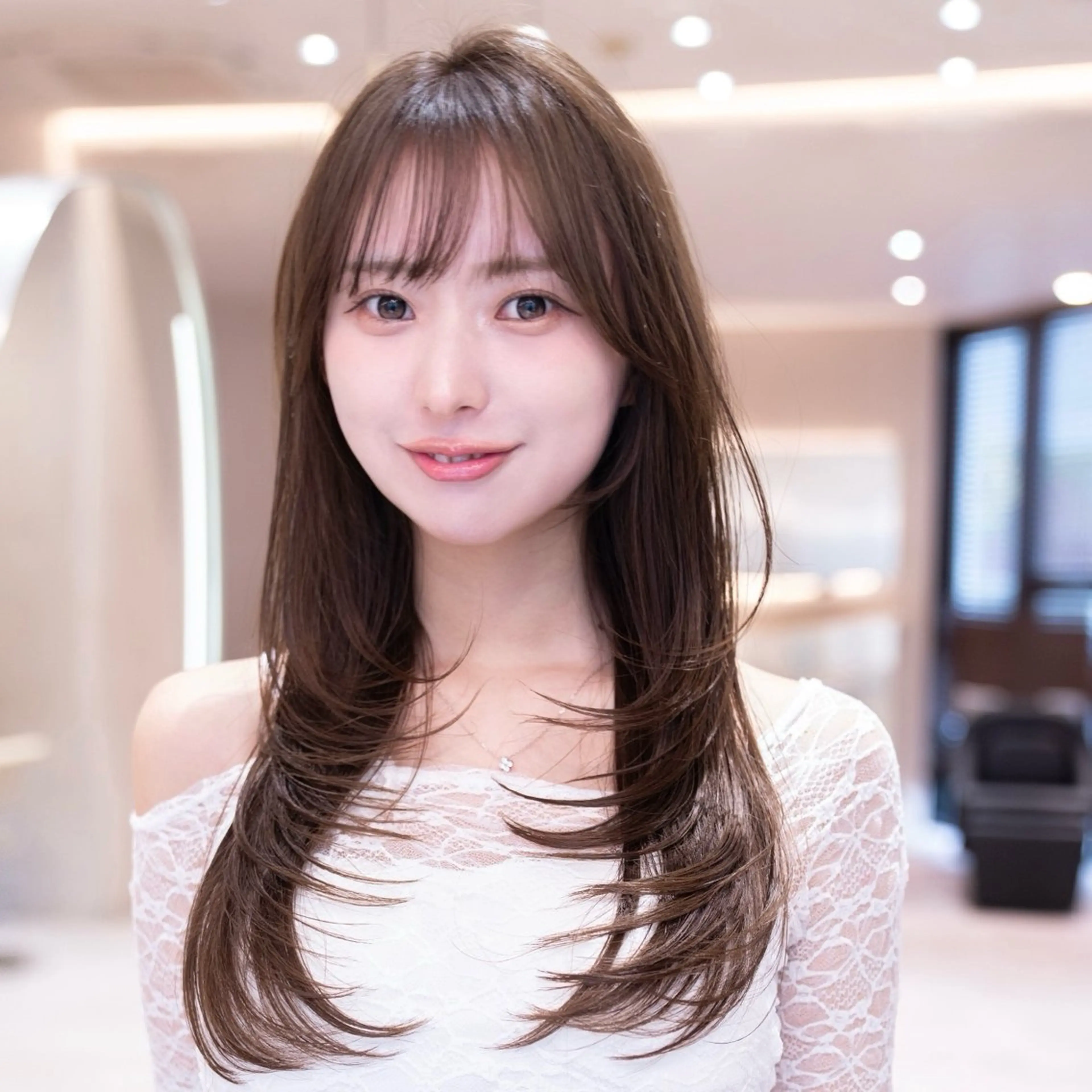 ロング ボブ 顔まわりレイヤー 顔周りカット ハッシュカット 髪質改善 原宿/韓国/髪質改善 /レイヤー/ボブのヘアスタイル