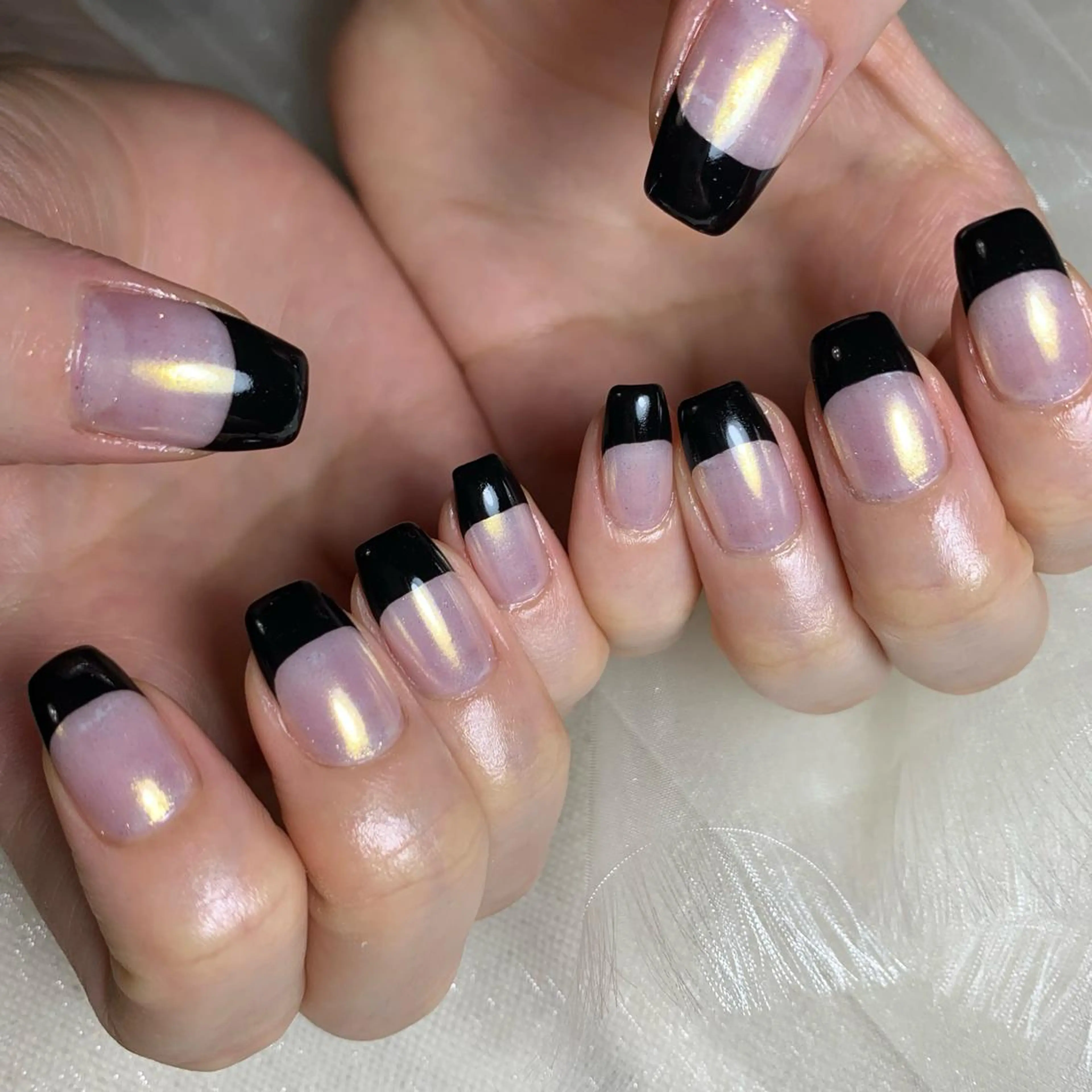 ネイル repos~ルポ~所属・里見 麗のネイルデザイン