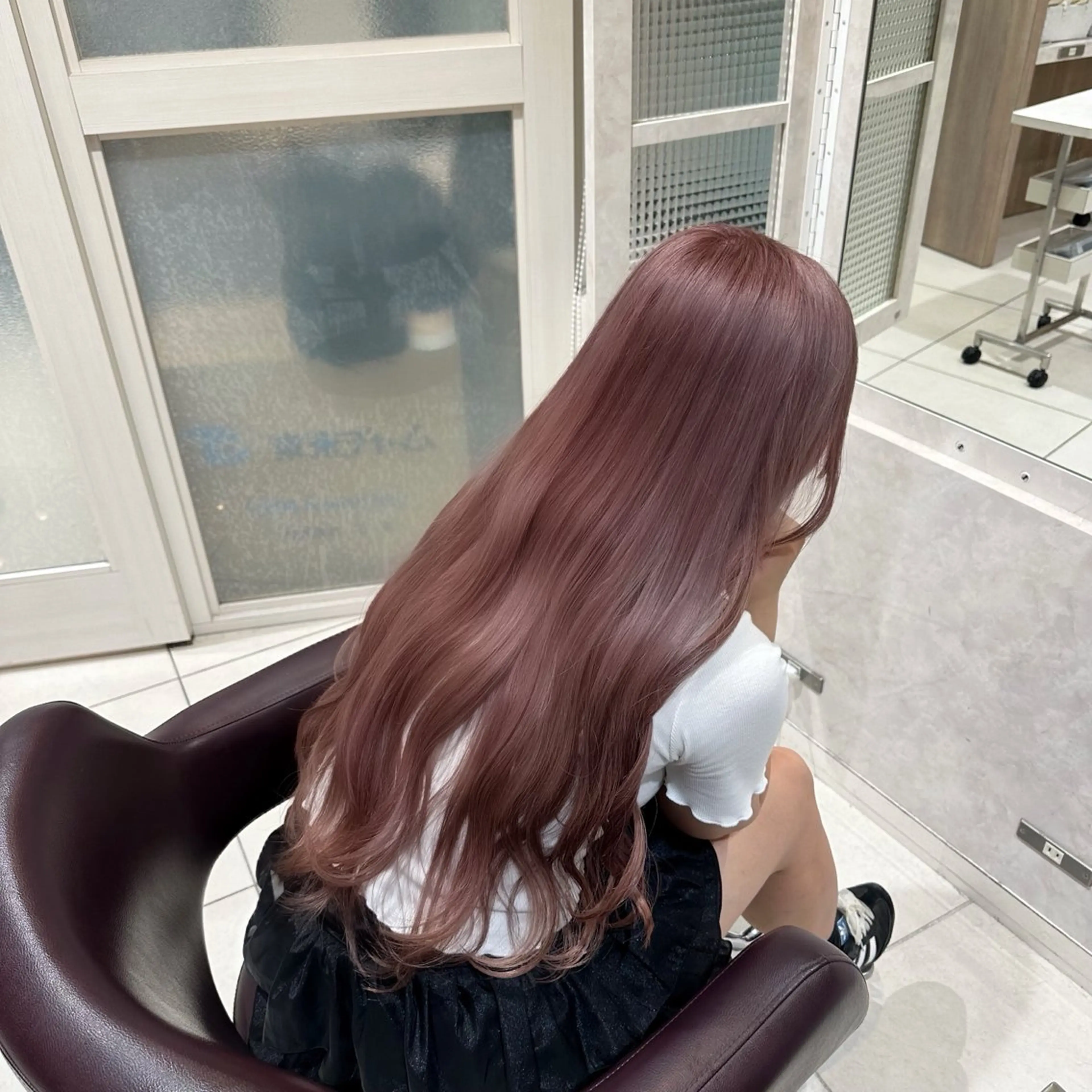 bleach on color➕髪質改善treatment🤎¥𝟭𝟱,𝟬𝟬𝟬の写真