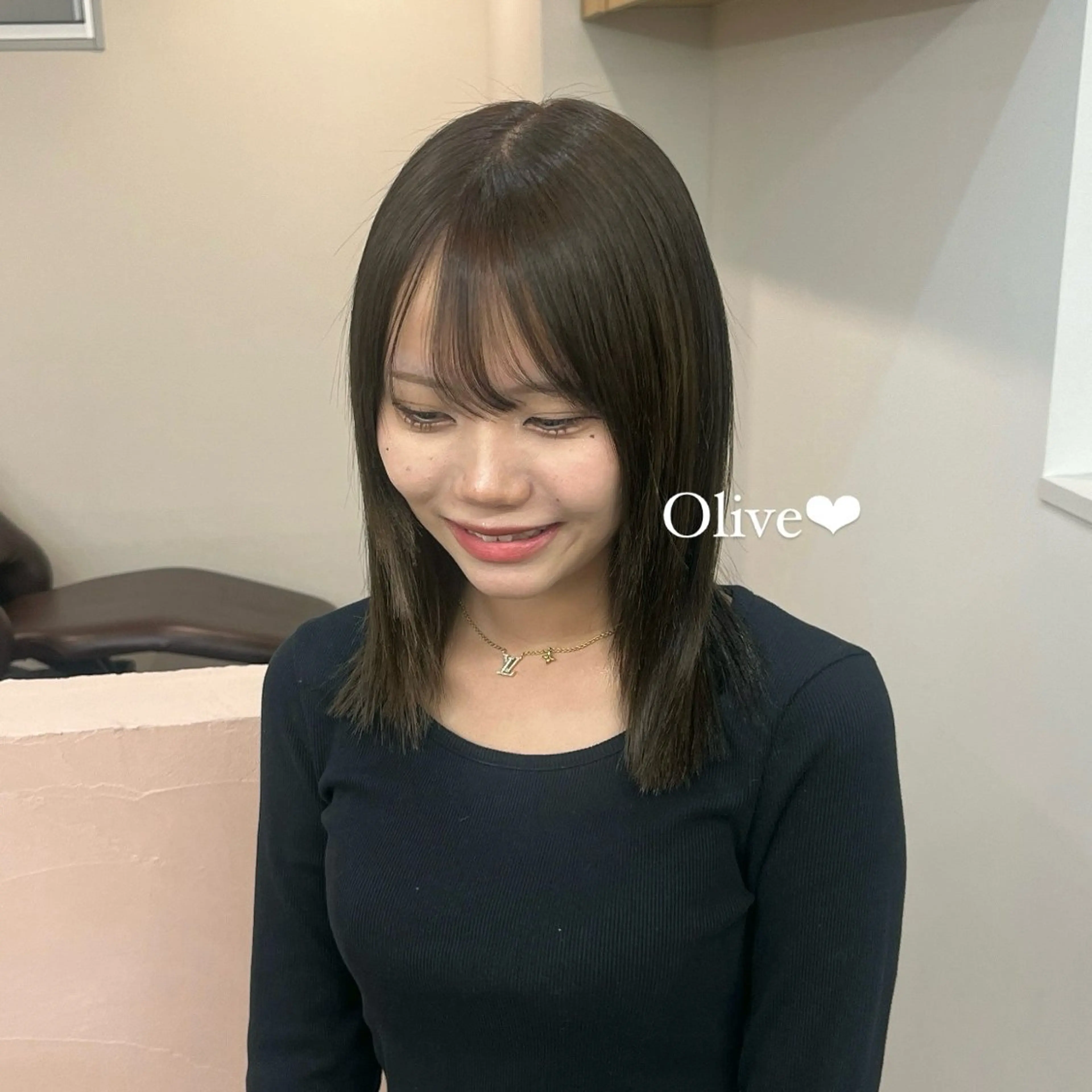 ロング トリートメント カット Mirai/ 艶カラー/暖色カラーのヘアスタイル