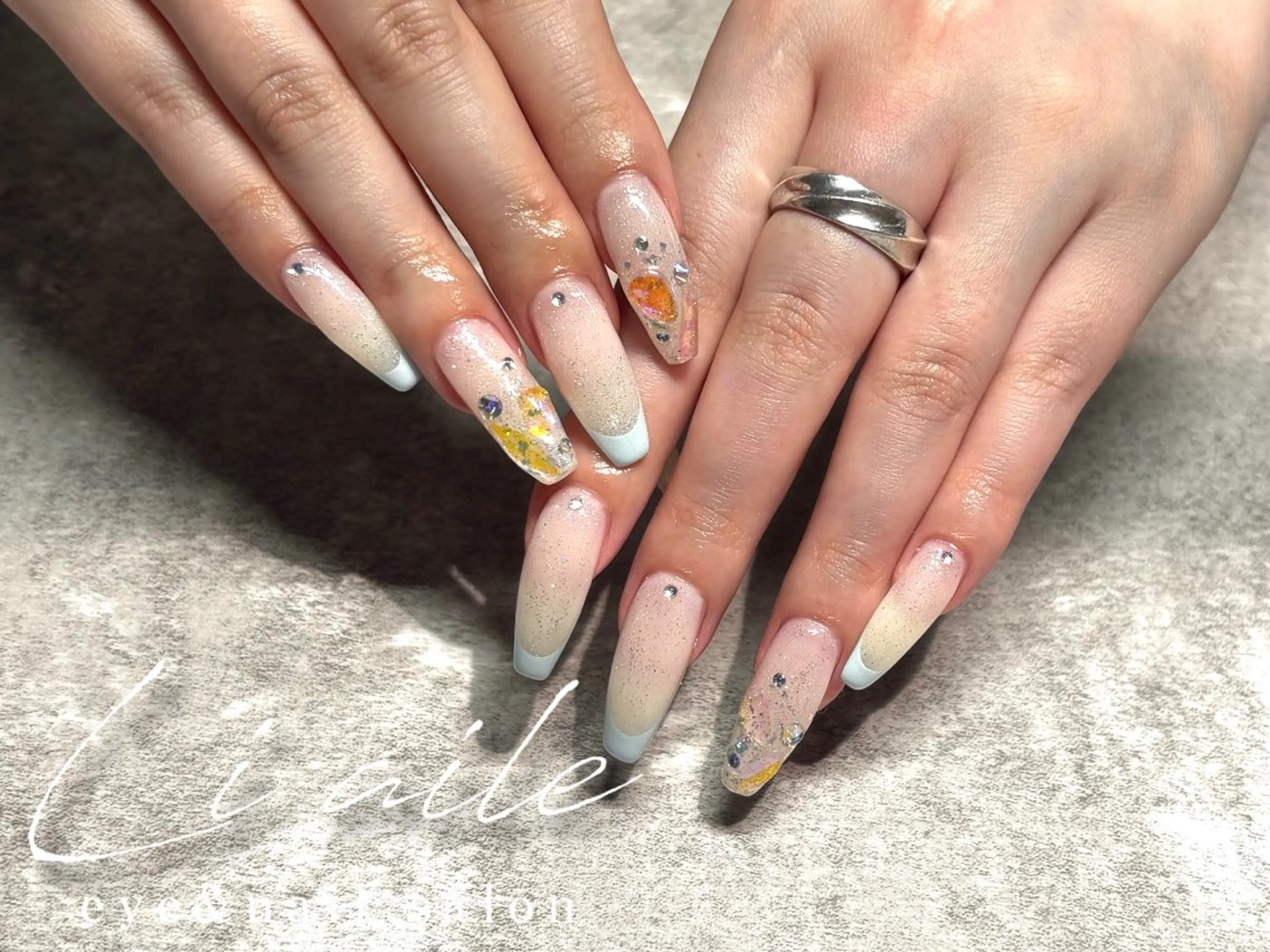 ネイル Li aile kana💎🫧のネイルデザイン