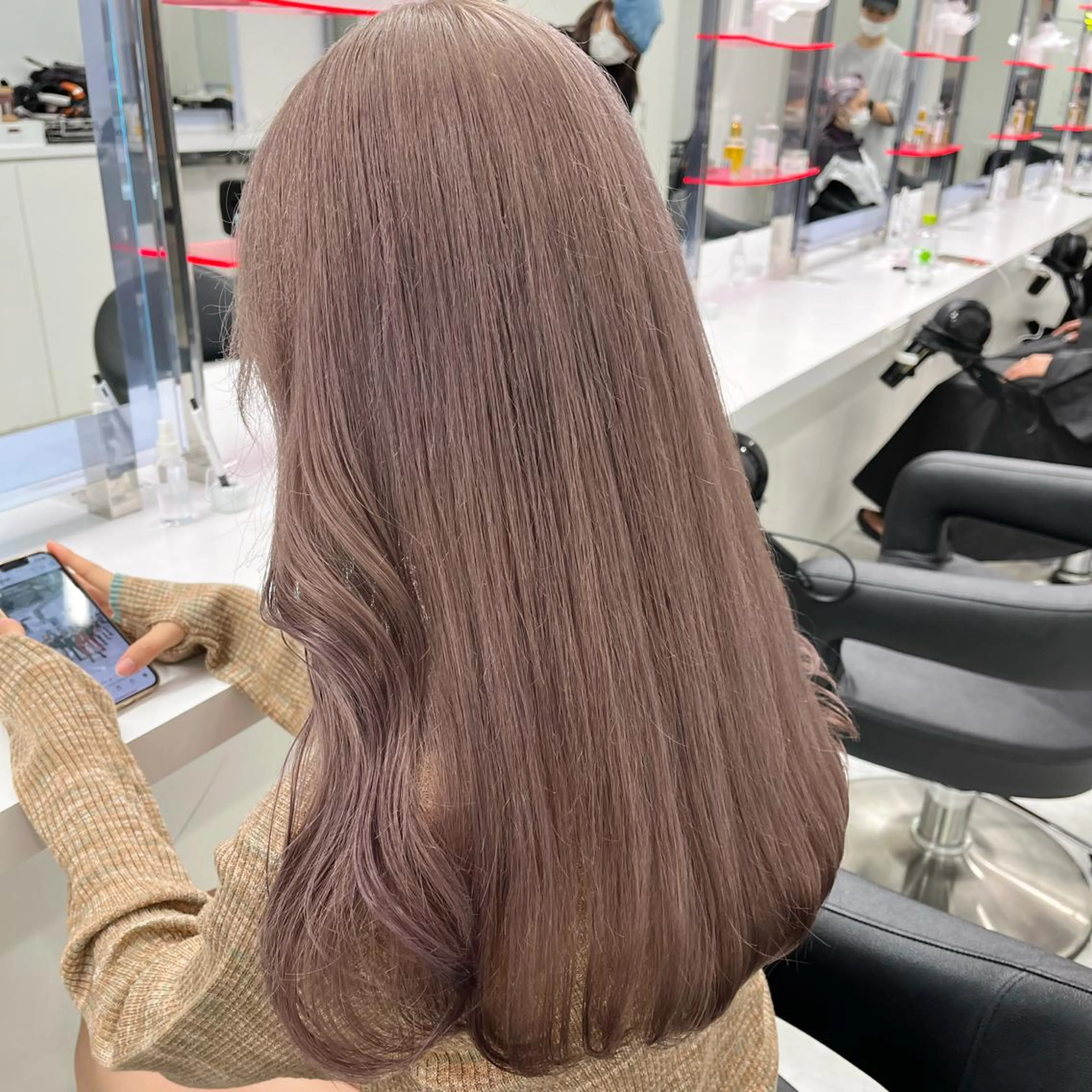 ロング カラー パーマ ヘアアレンジ メンズ キッズ ネイル マツエク・マツパ アイブロウ ヘアカラー トリートメント ヘッドスパ ヘアセット 💕トレンドうる艶髪 💕TUNE銀座のヘアスタイル