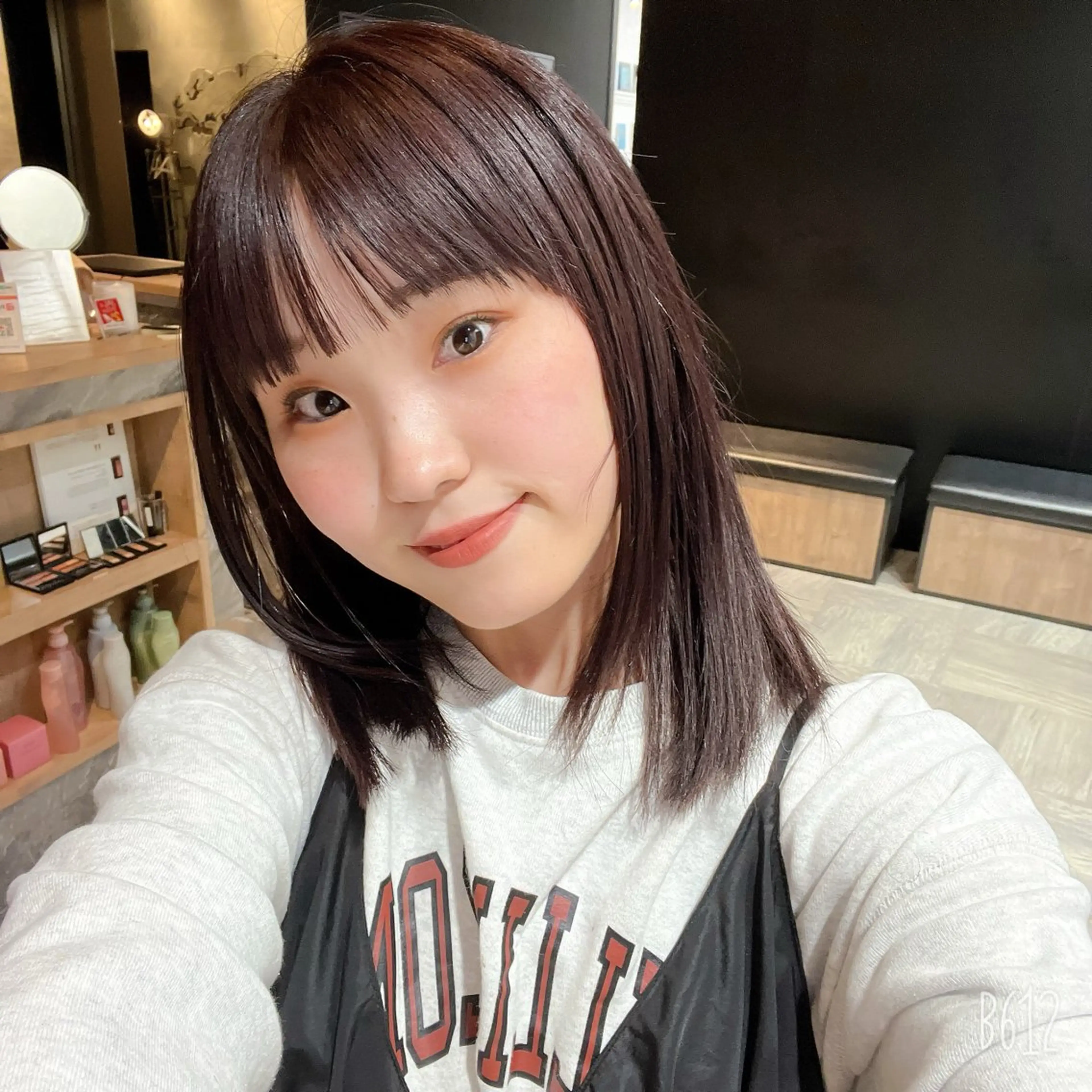 ミディアム カラー 暖色/艶髪/ボブ/ ショート/Ayaのヘアスタイル