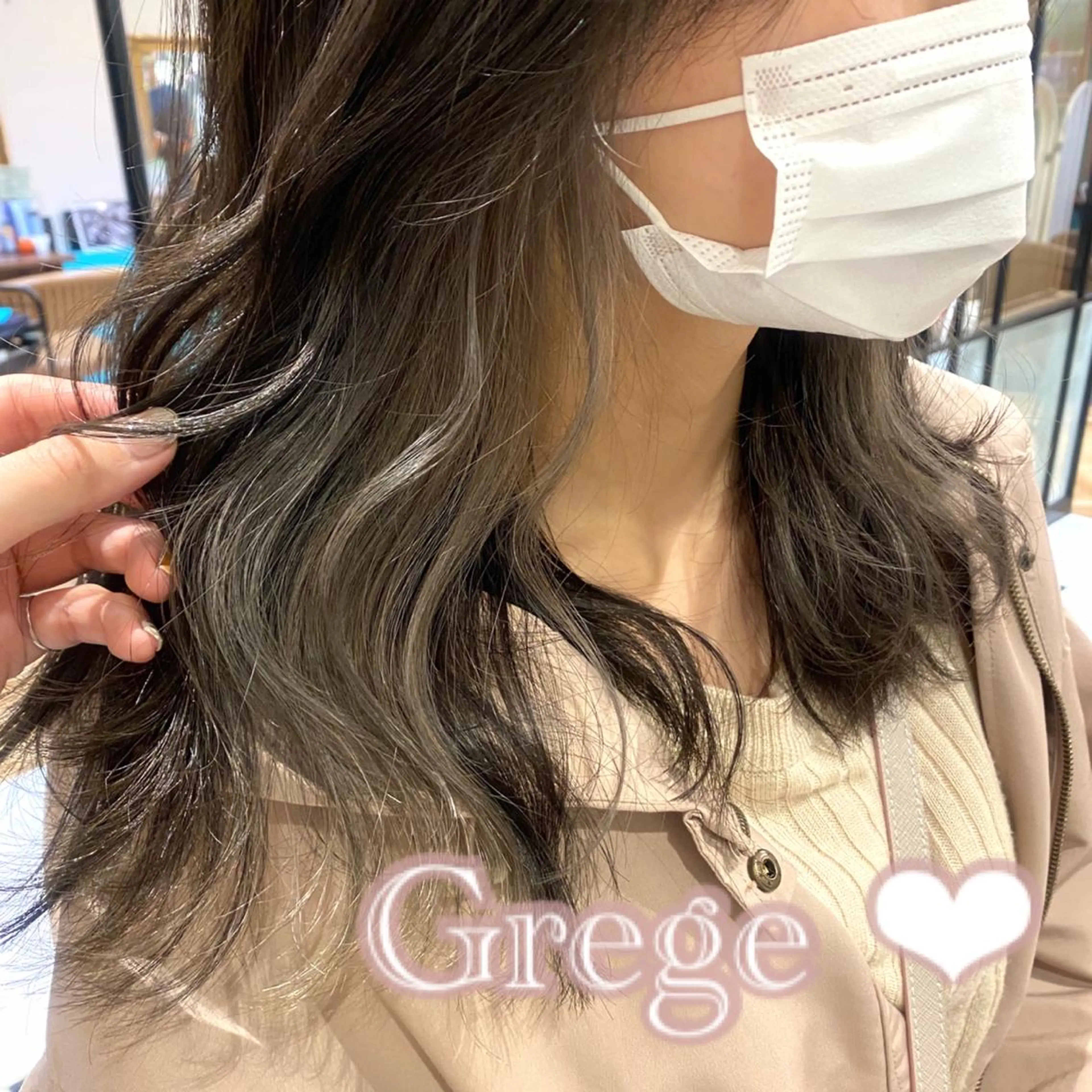 ミディアム カラー グレージュ インナーカラー 韓国ヘア♡おくれ毛♡ ボブ♡sayakaのヘアスタイル