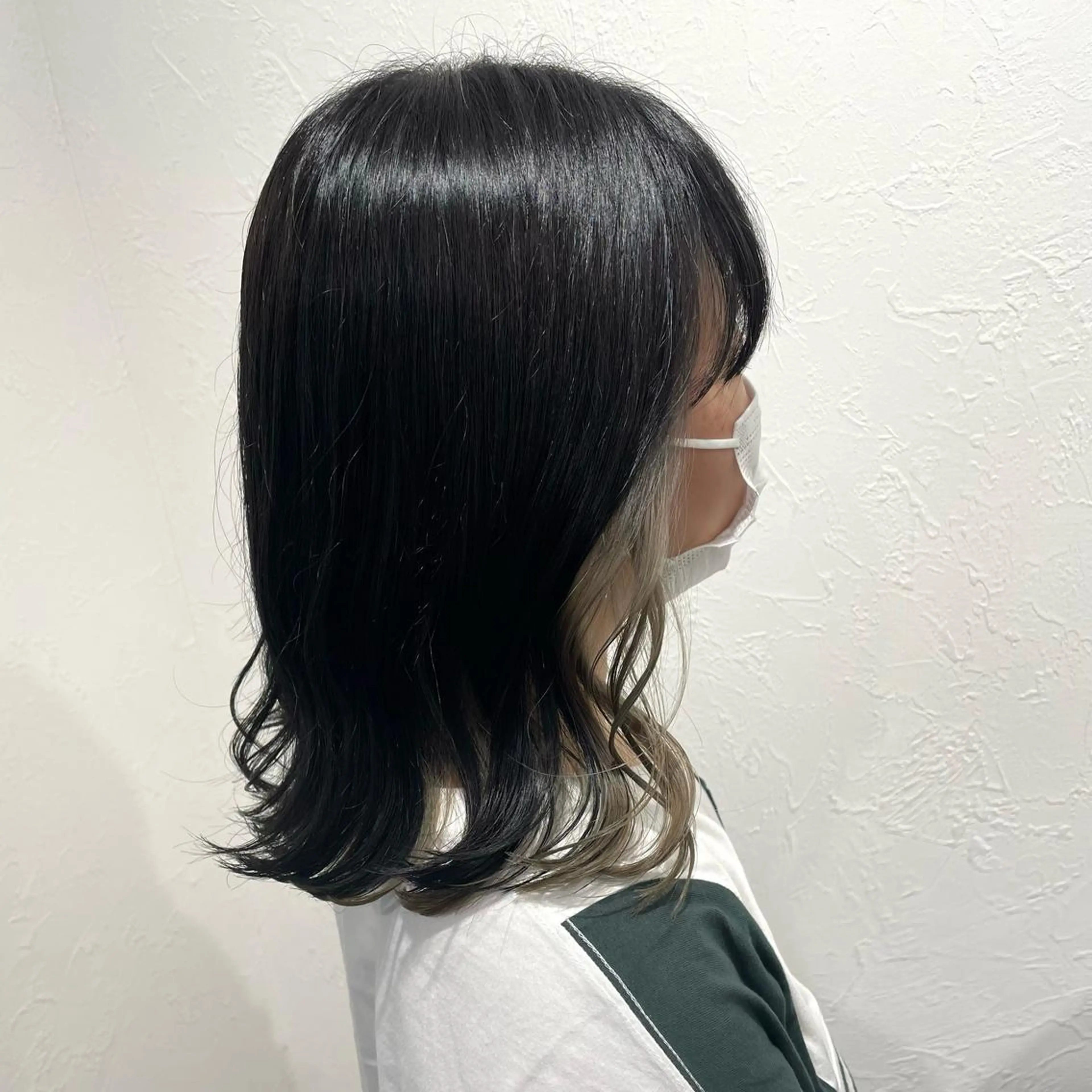 ミディアム カラー ヘアカラー トリートメント shiho .のヘアスタイル