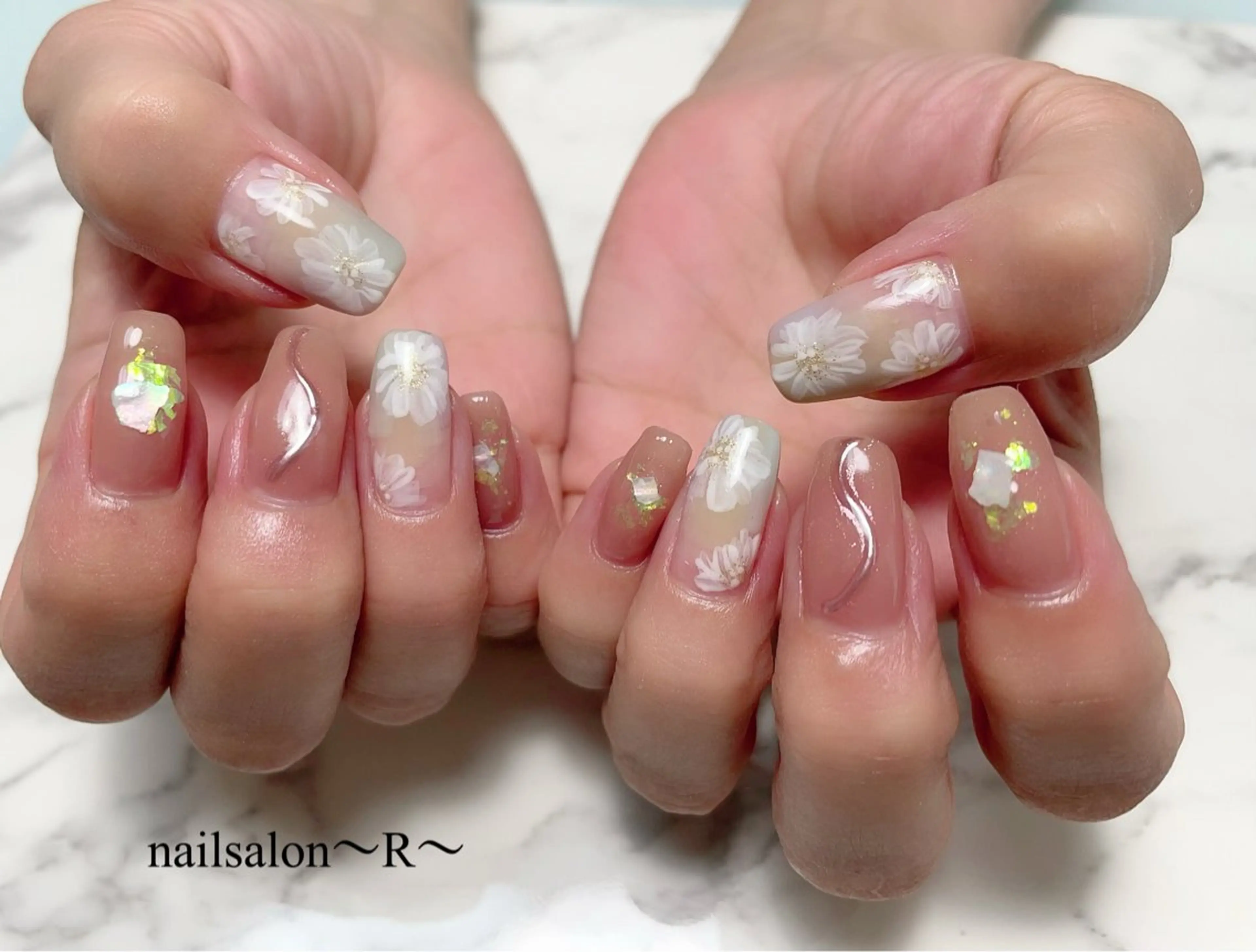 ネイル ハンドネイル 〜 R〜 プライベートサロンのネイルデザイン