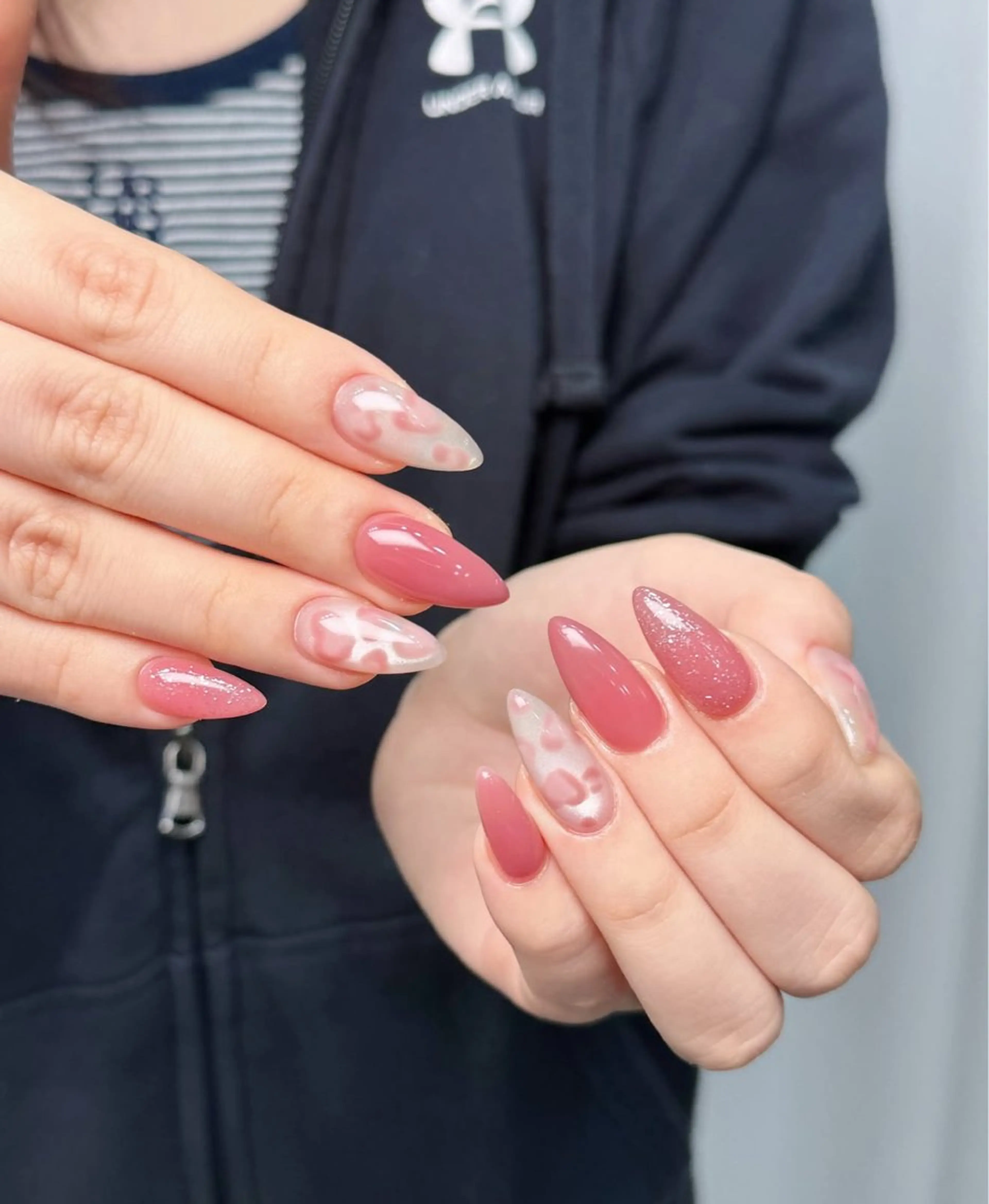 ネイル キラキラネイル マグネットネイル ミラーネイル ニュアンスネイル ワンホンネイル ハンドネイル Hinaa 池袋のネイルデザイン