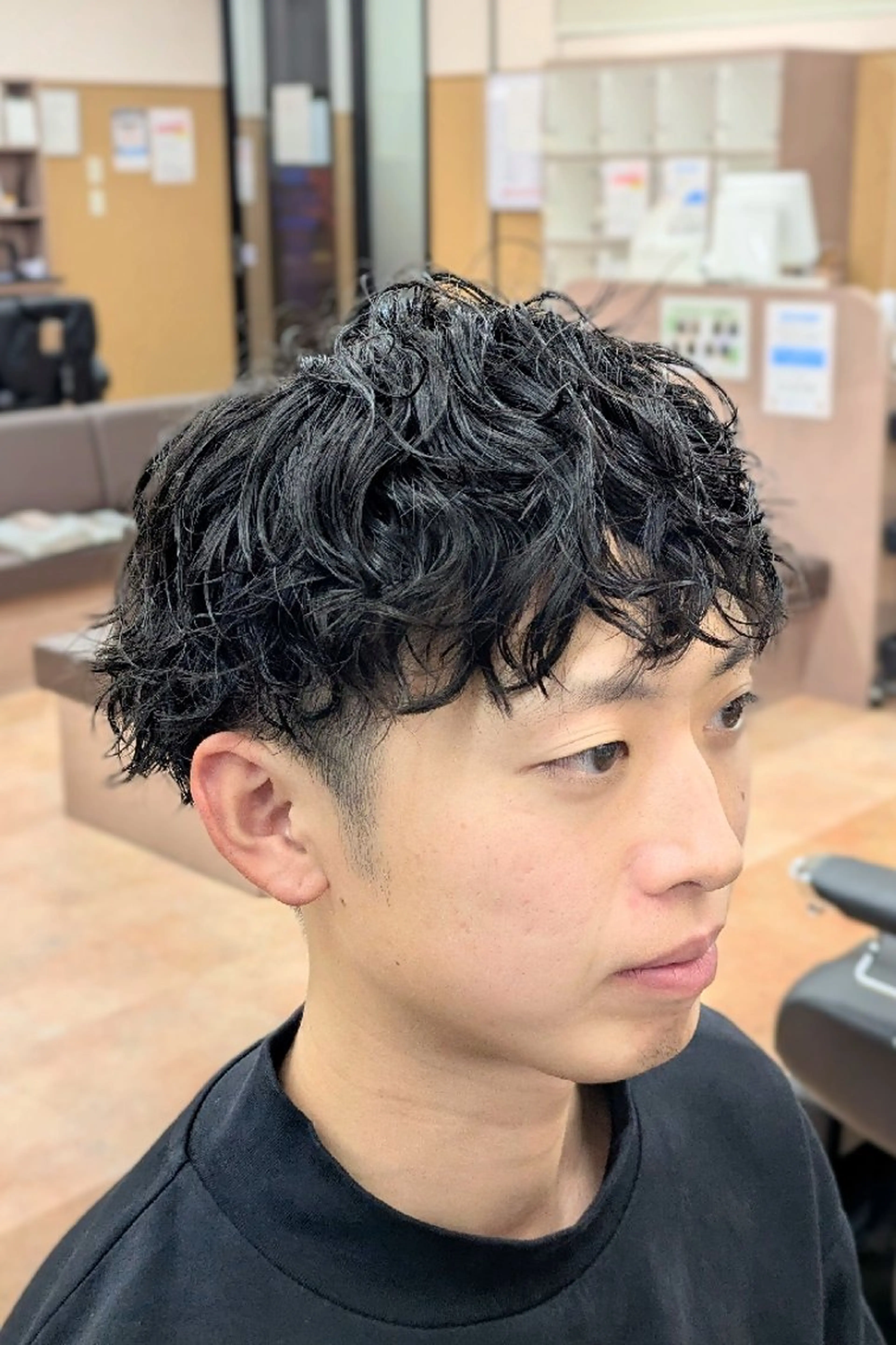 ショート パーマ 理容プラージュ燕三条 福井のヘアスタイル