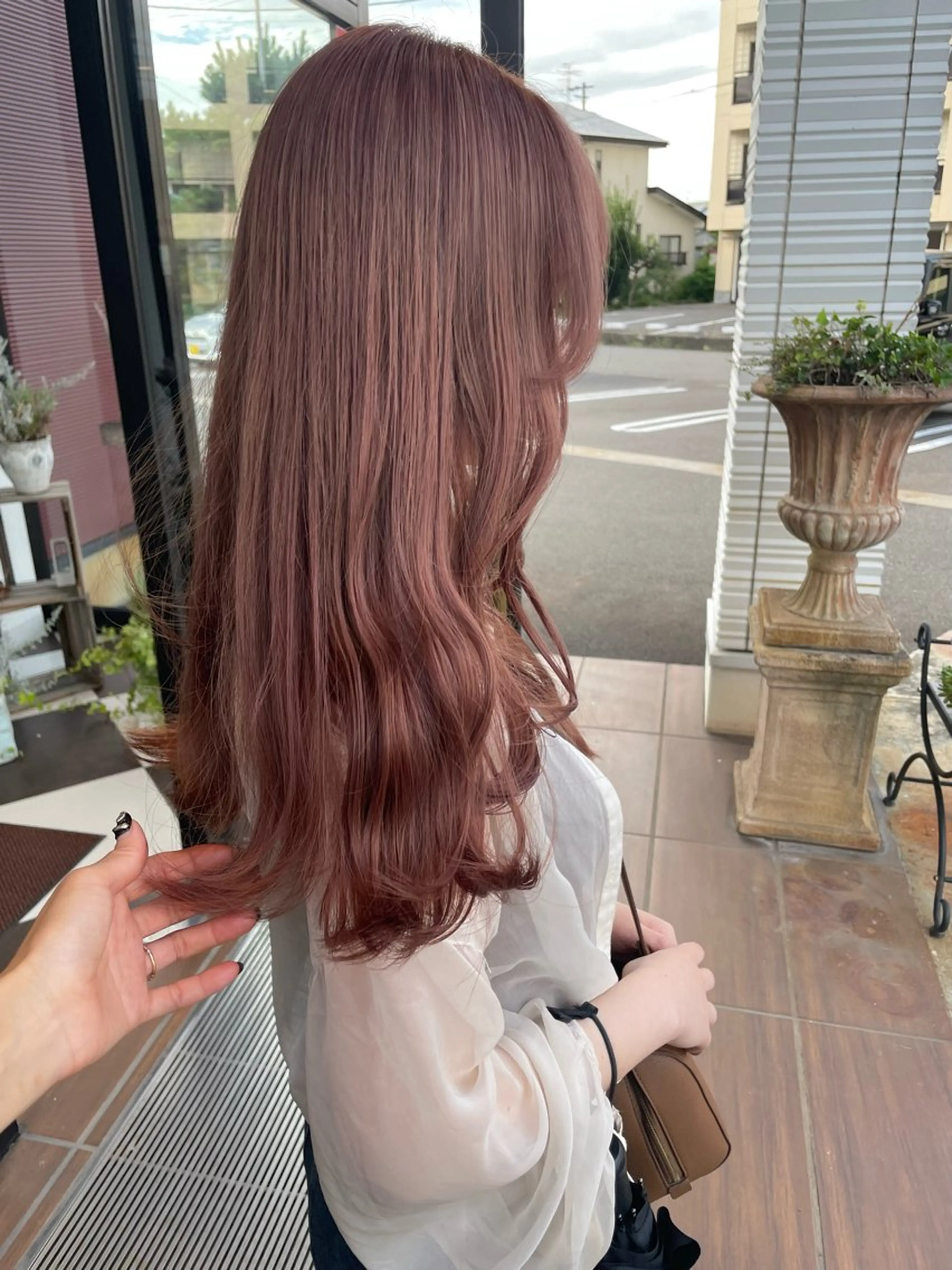 ロング カラー ブリーチ 似合わせカット 山田 由貴のヘアスタイル