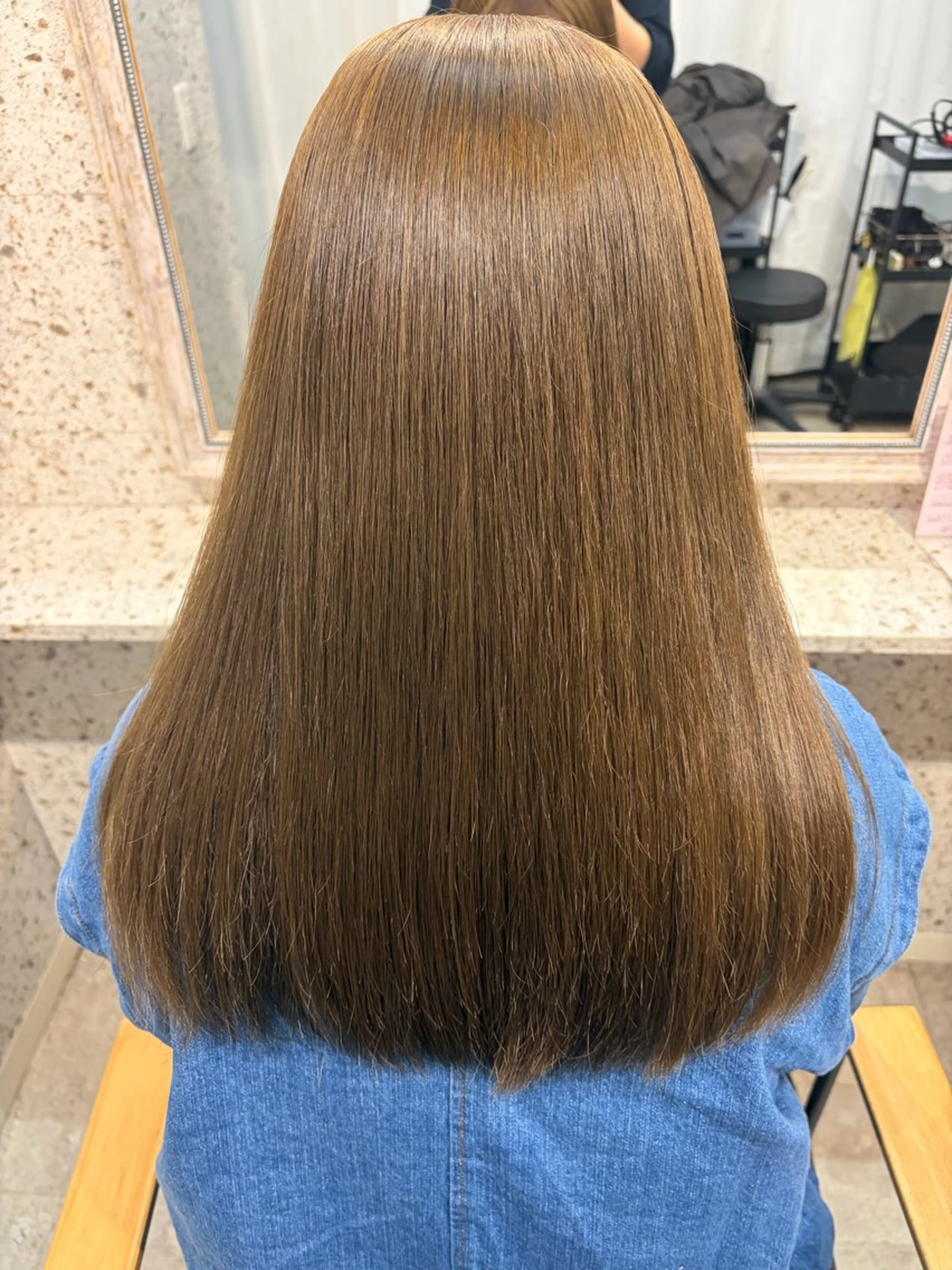 セミロング カラー ベージュカラー オリーブベージュ オリーブカラー ヘアカラー [lani ] konatsuのヘアスタイル