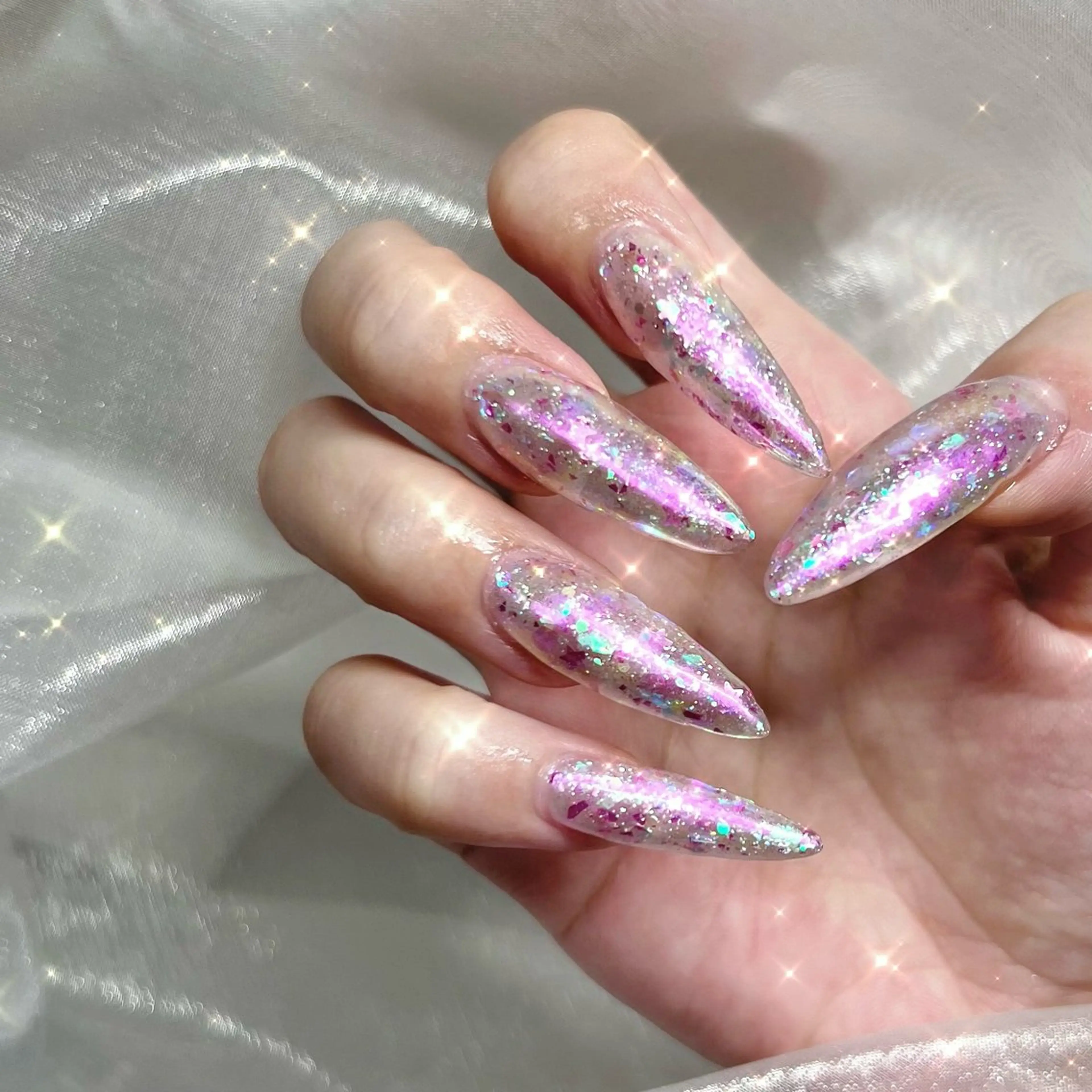 ネイル ハンドネイル nailsalon moe.所属・yume 大人ガーリーネイルのネイルデザイン