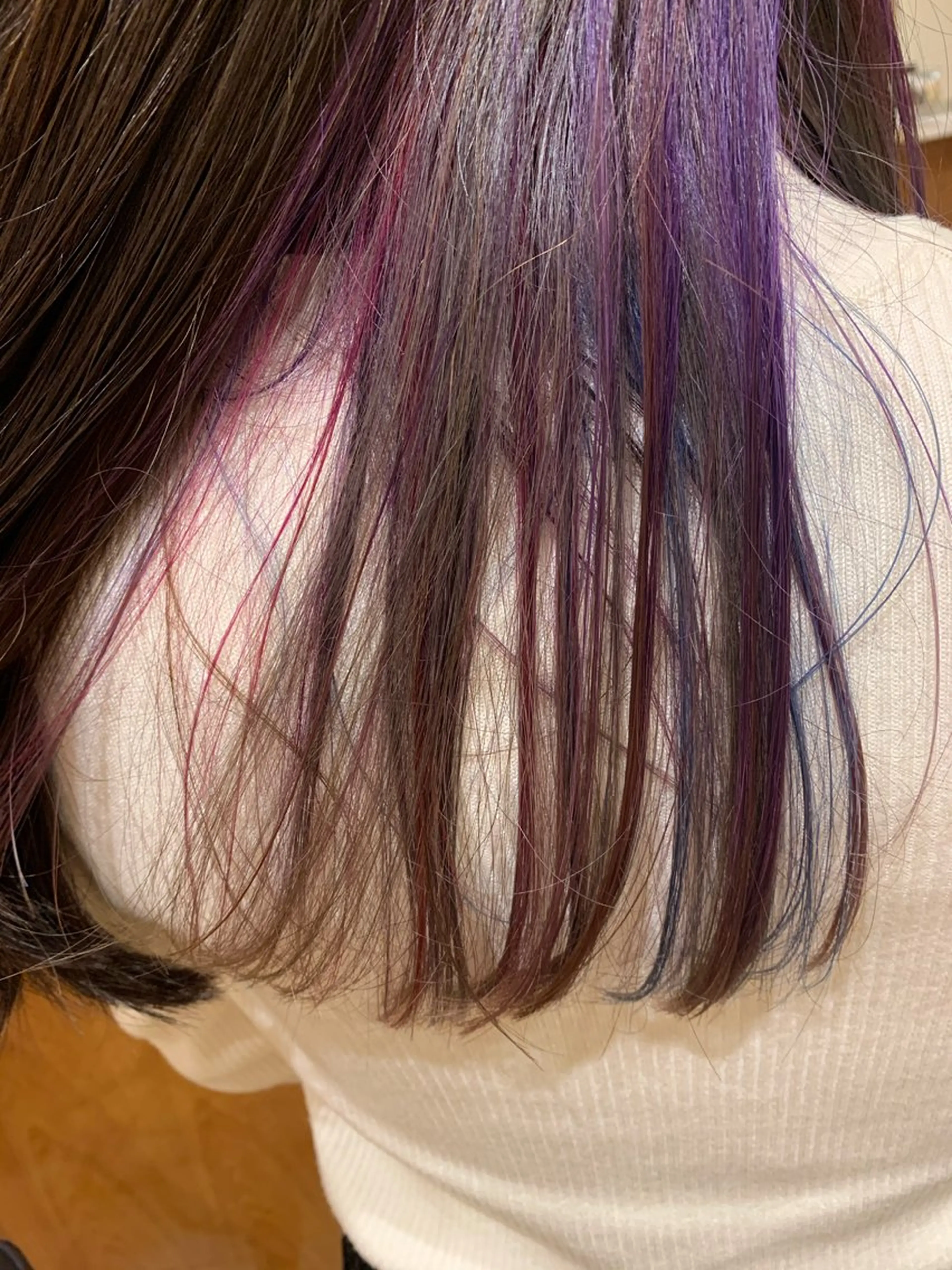 ロング カラー ユニコーンカラー さとう あやかのヘアスタイル