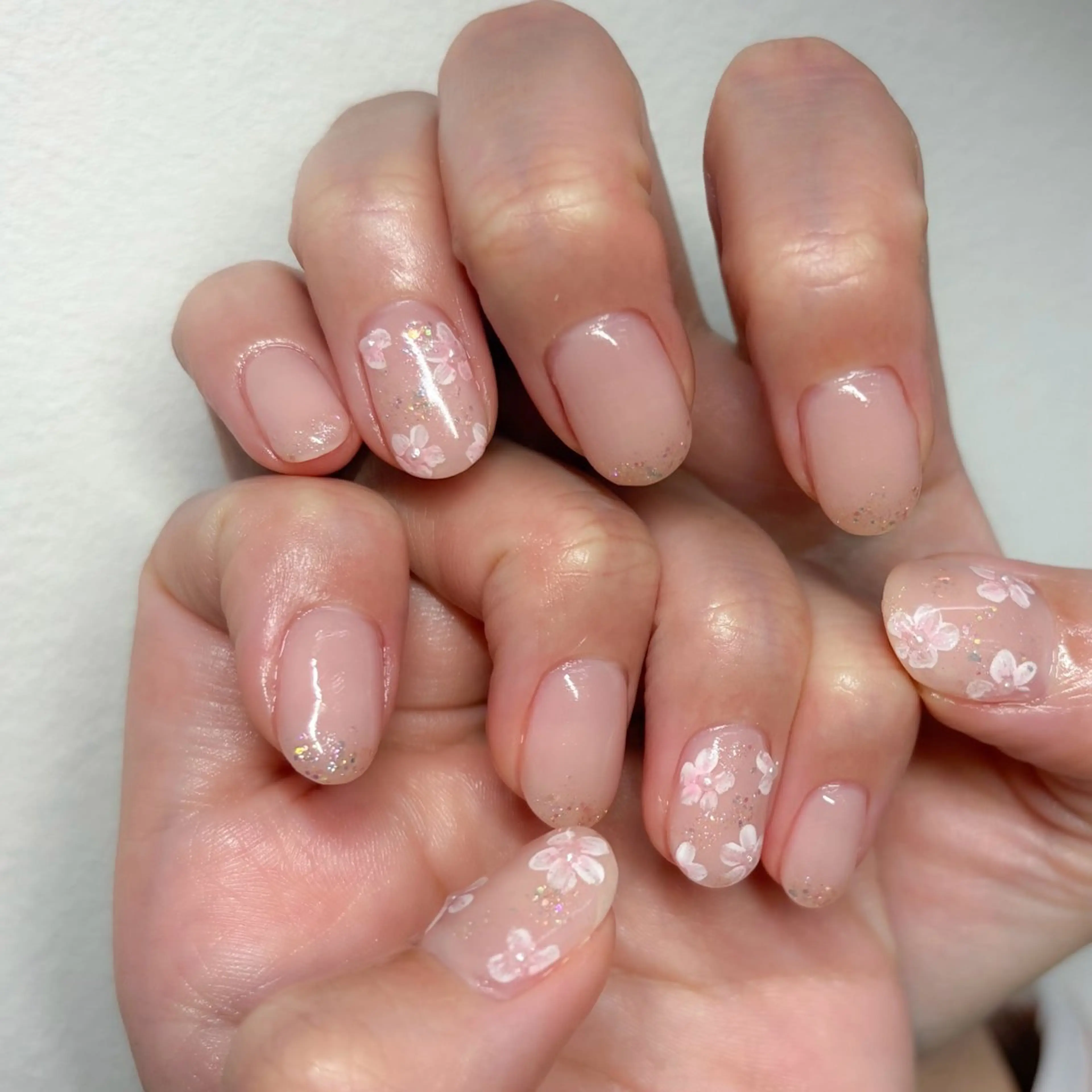 ネイル オーロラネイル 桜ネイル 入学式 卒業式 キラキラネイル ハンドネイル ネイルマム ジジのネイルデザイン