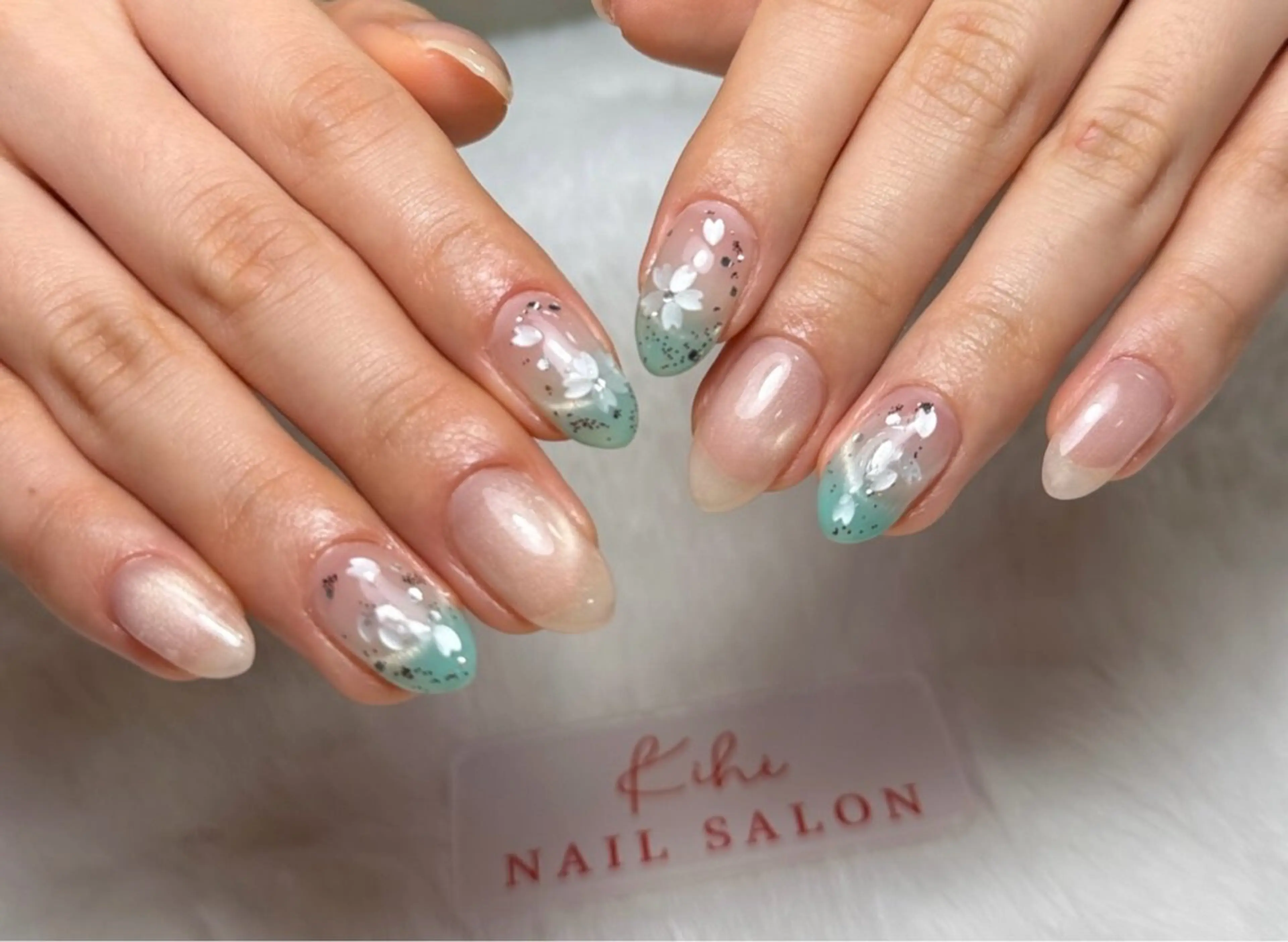 ネイル 清水 ユナのネイルデザイン