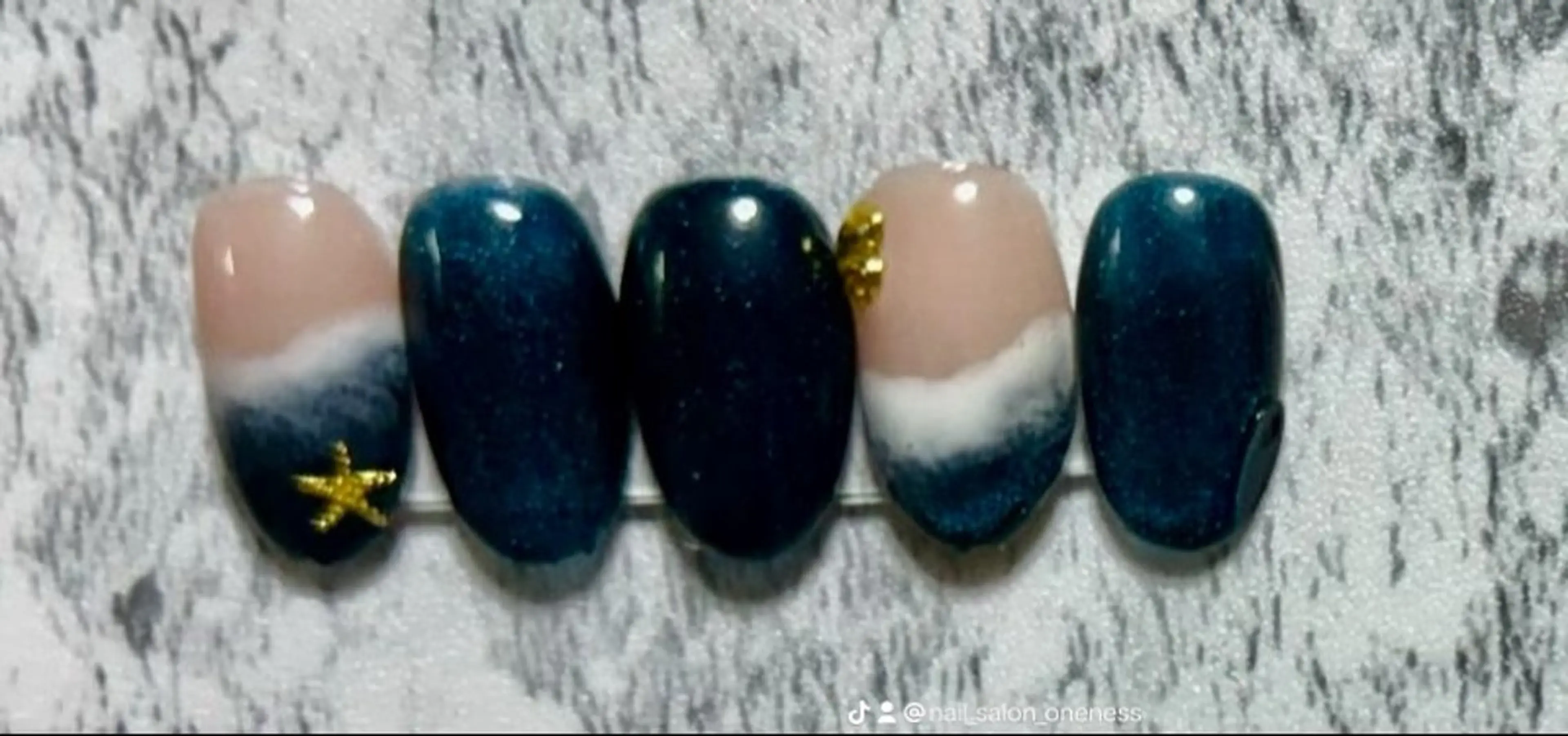 ネイル ハンドネイル nail salon oneness🎀のネイルデザイン