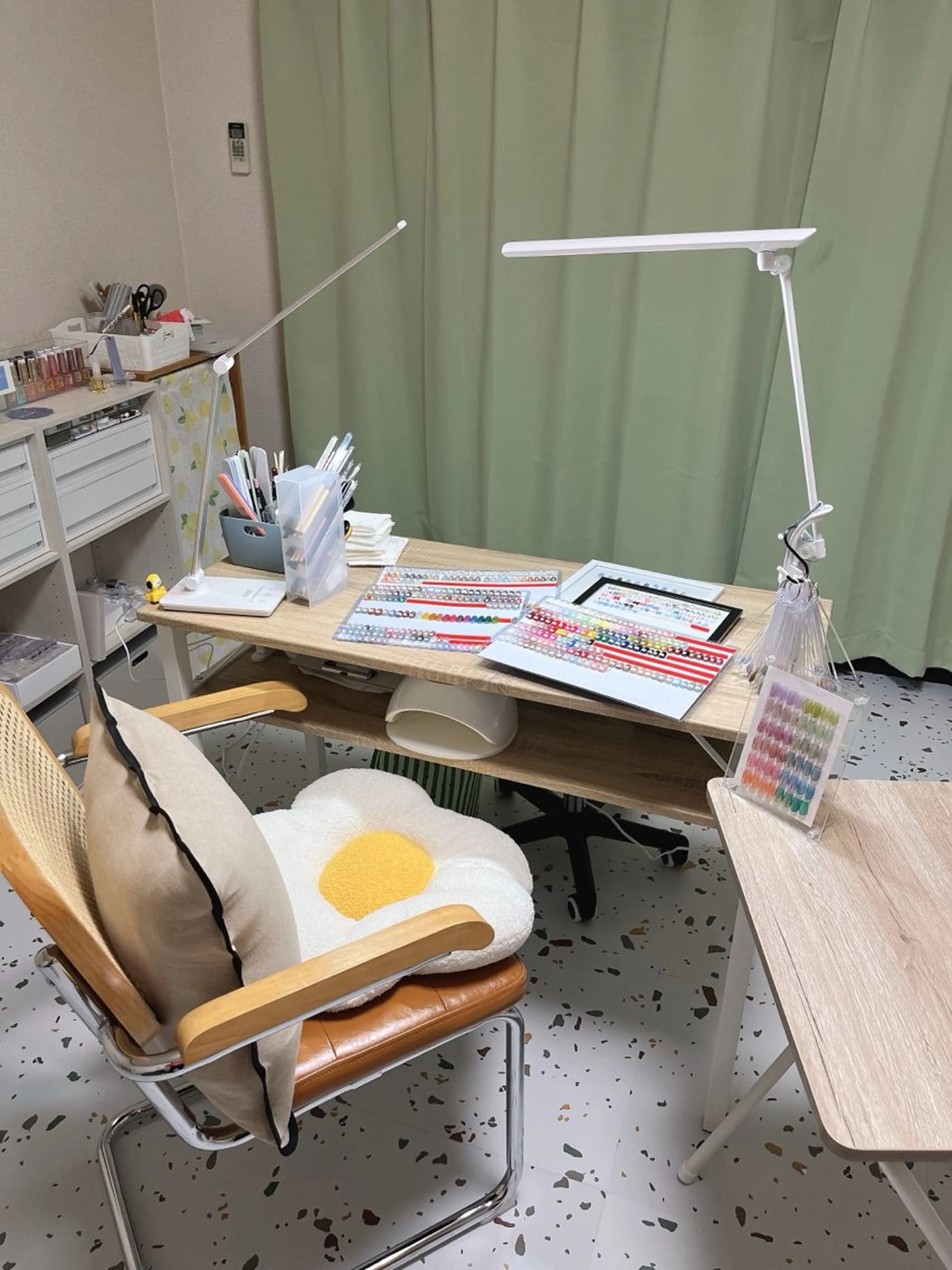 ネイル eol. 【エオル】のネイルデザイン