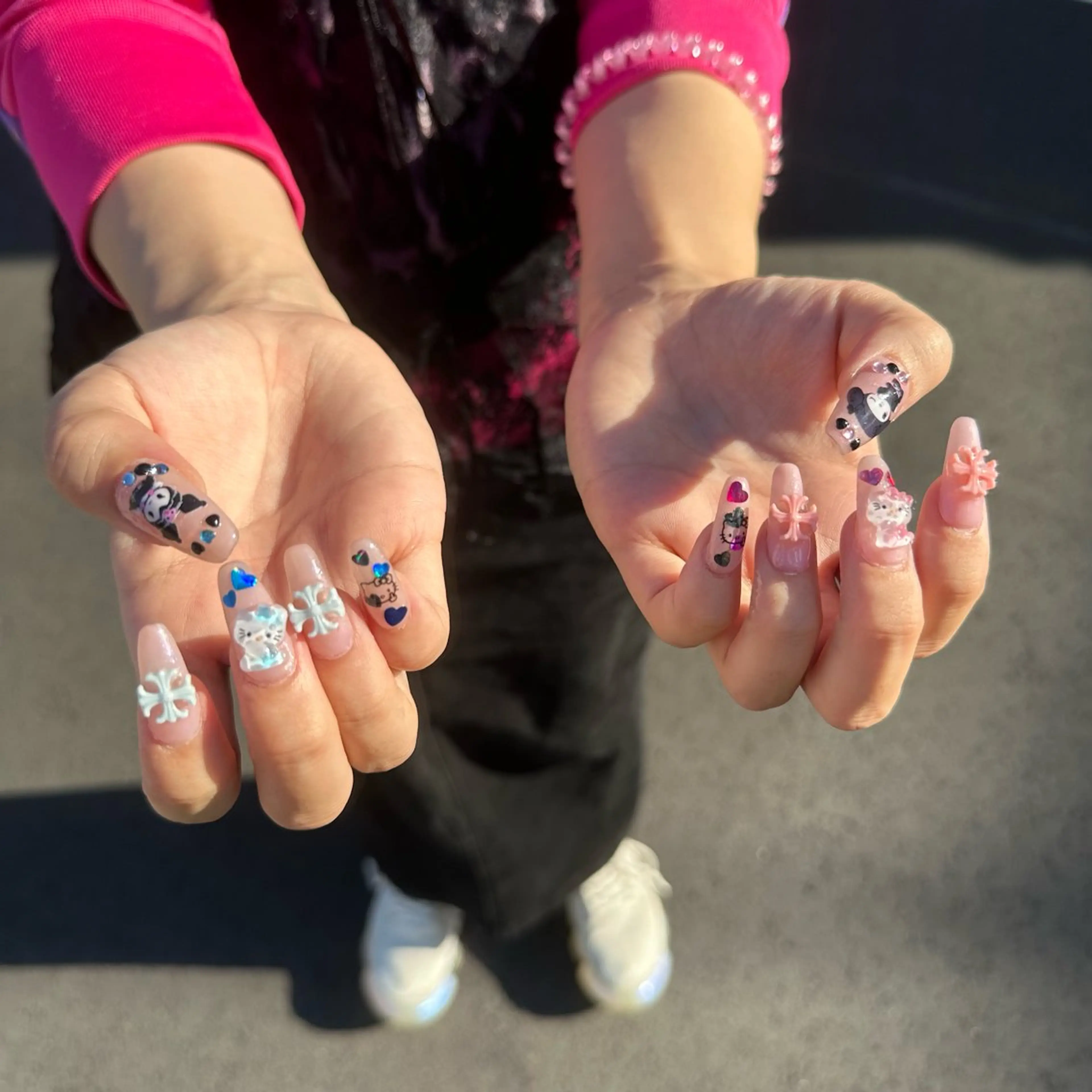 ネイル Manamǐ 個性派のネイルデザイン