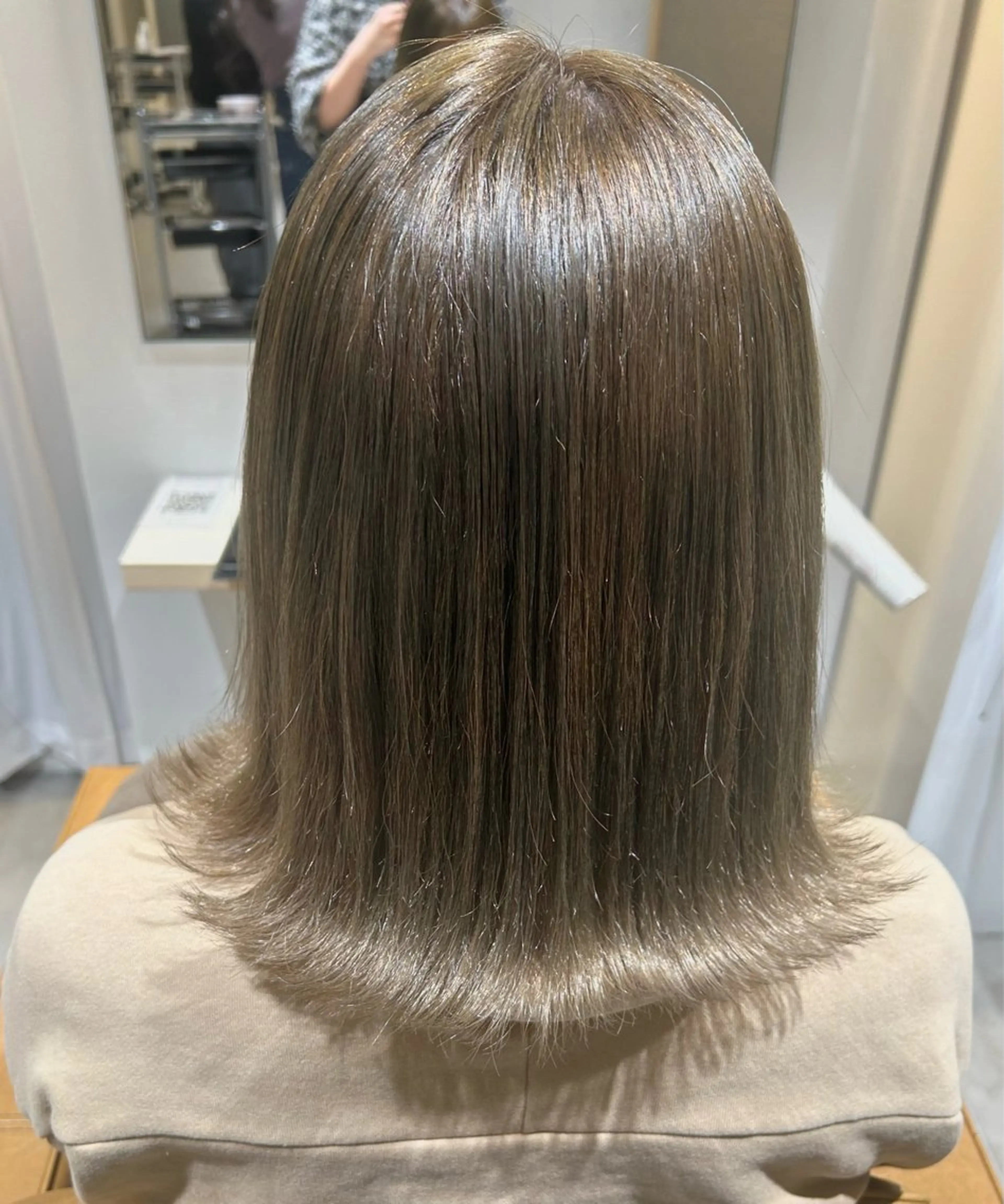 ミディアム 艶髪/韓国風🤍🖤 小林実央のヘアスタイル