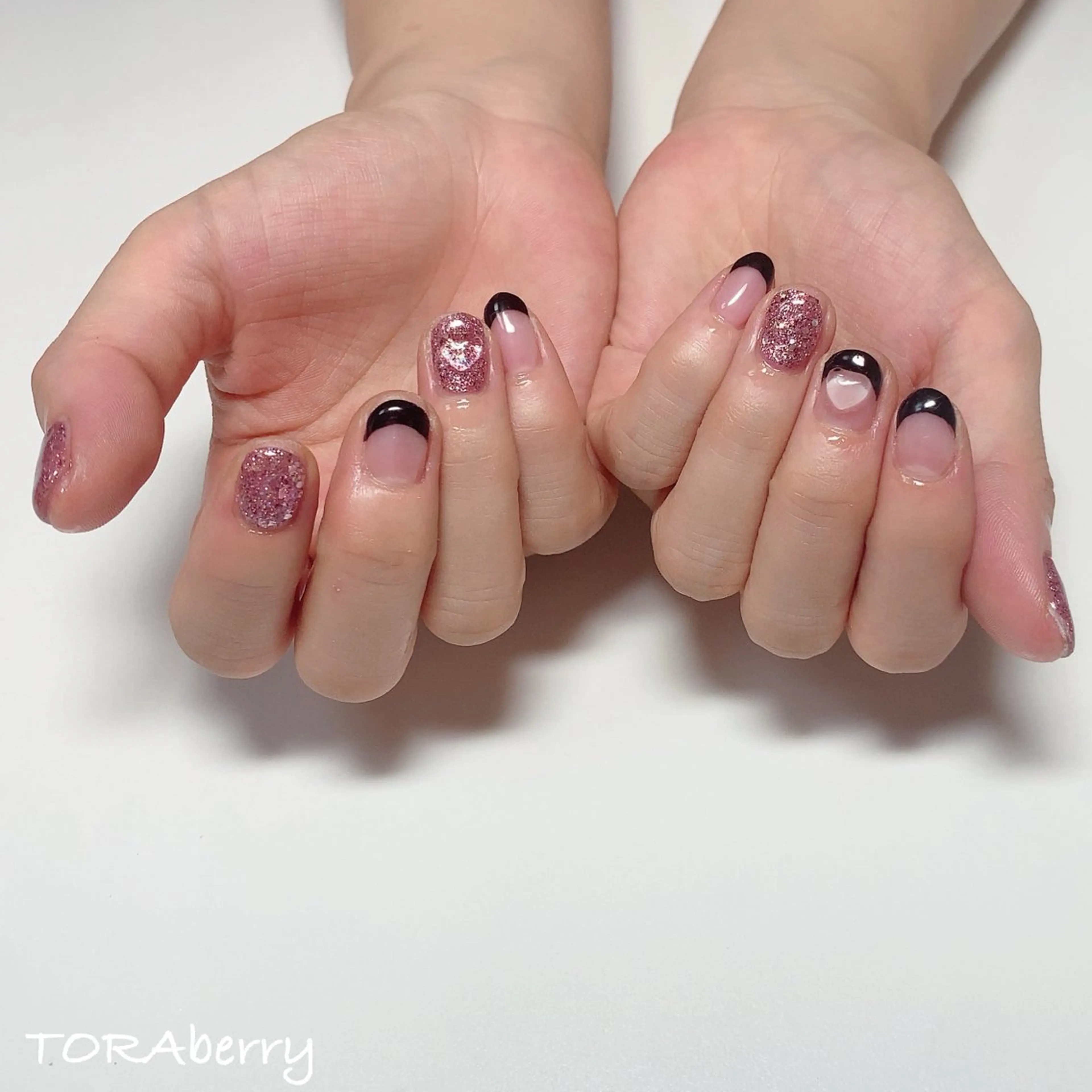 ネイル ハンドネイル ネイリスト なつみのネイルデザイン