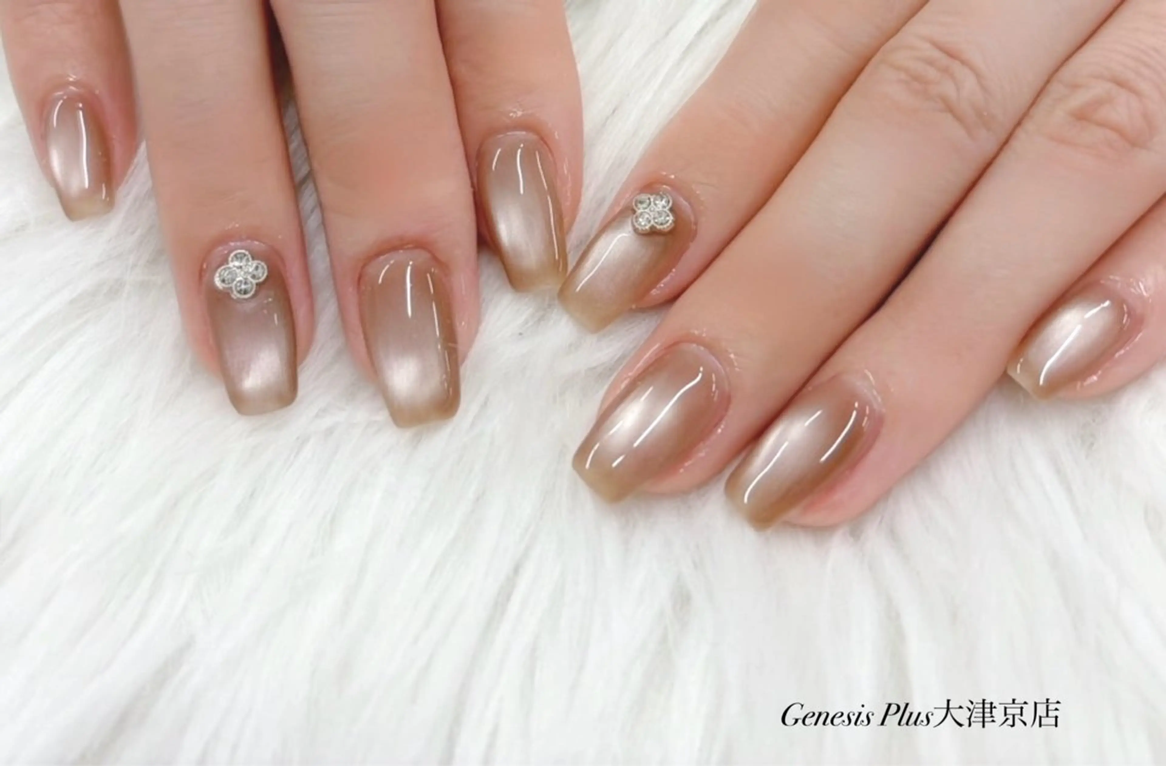ネイル マグネットネイル Genesis Plus大津京店のネイルデザイン