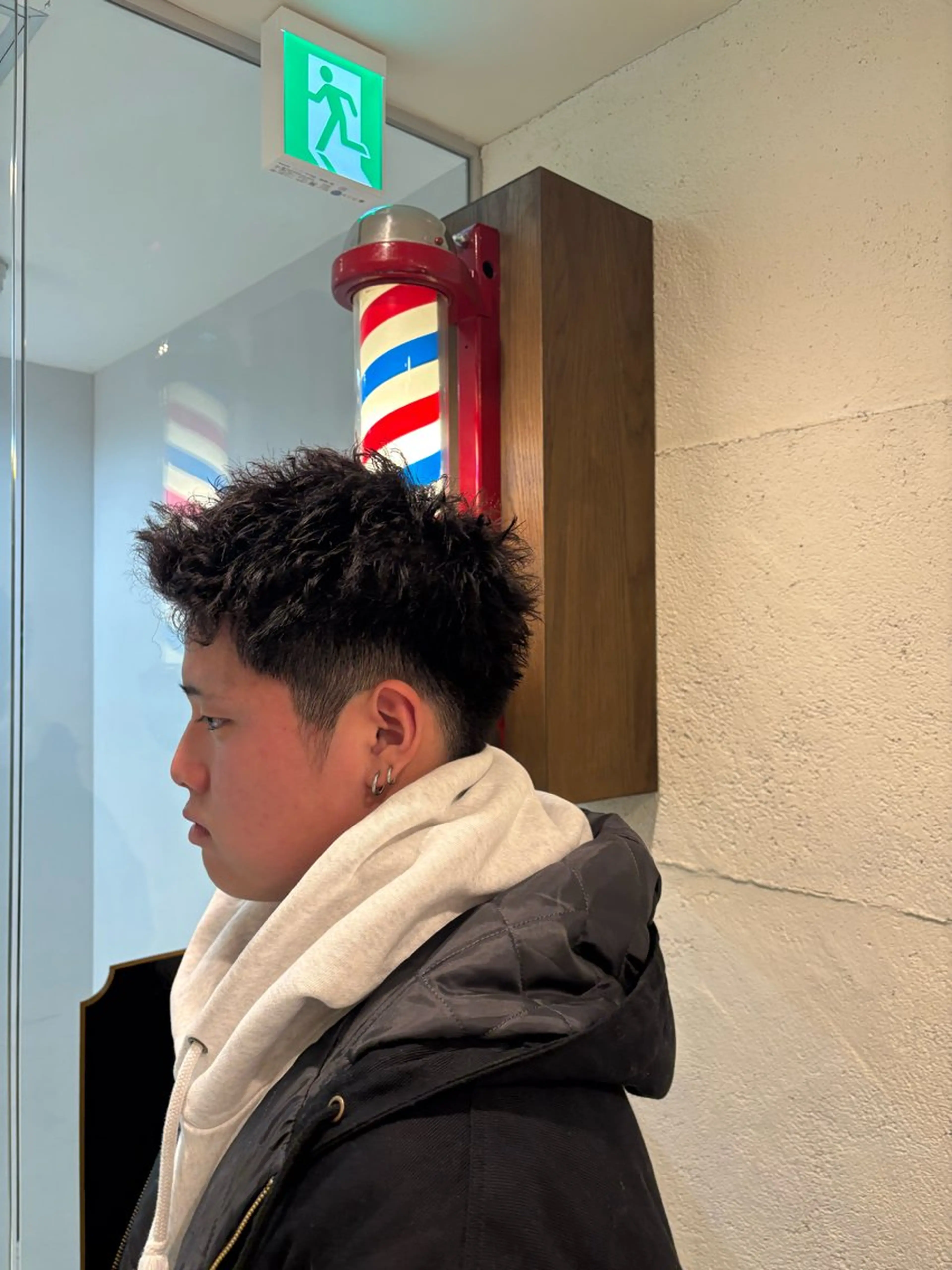 ショート パーマ メンズ 浦田 悠真のヘアスタイル