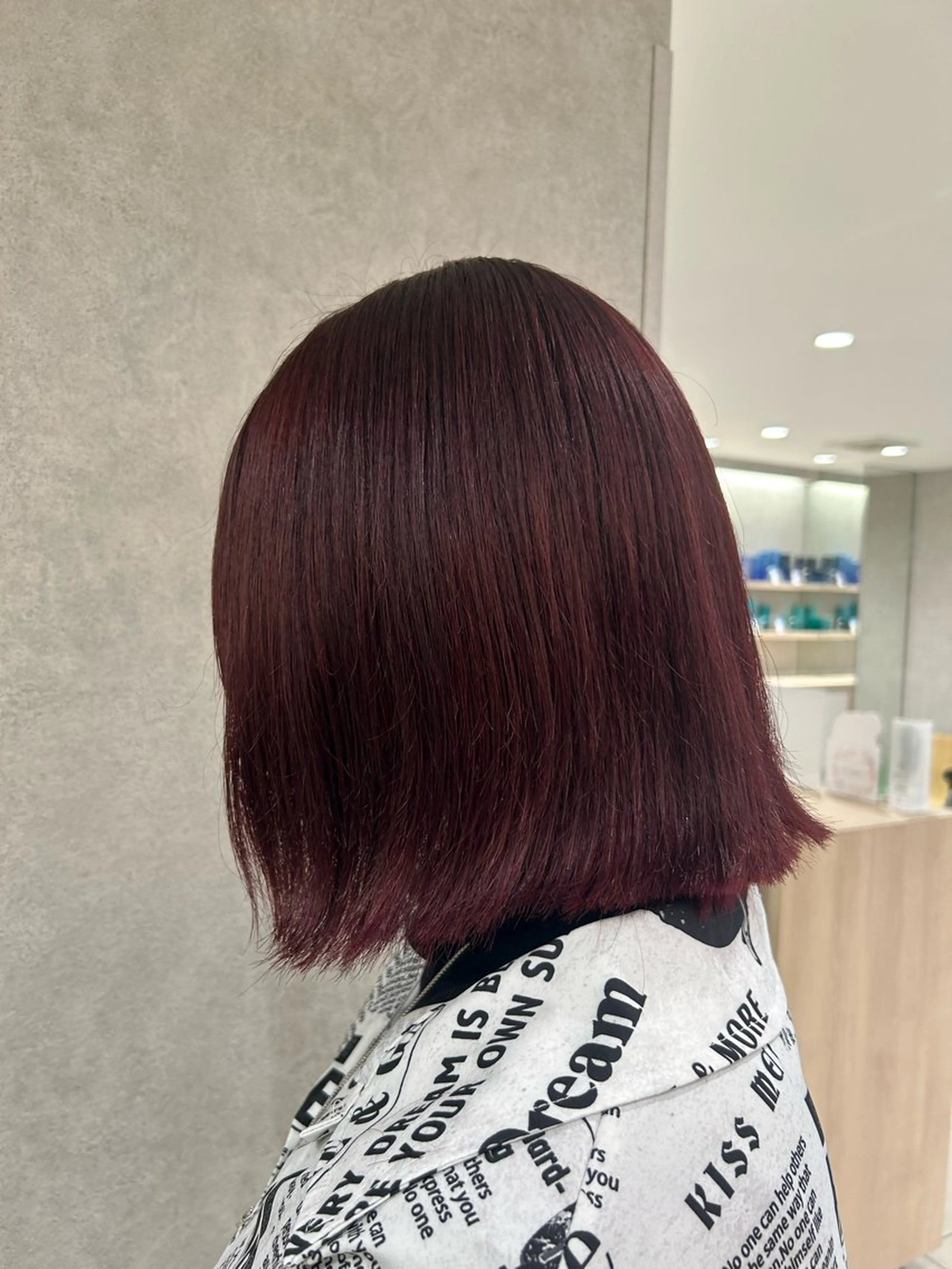 ミディアム カラー 〖 韓国hair 〗 室岡　咲希のヘアスタイル