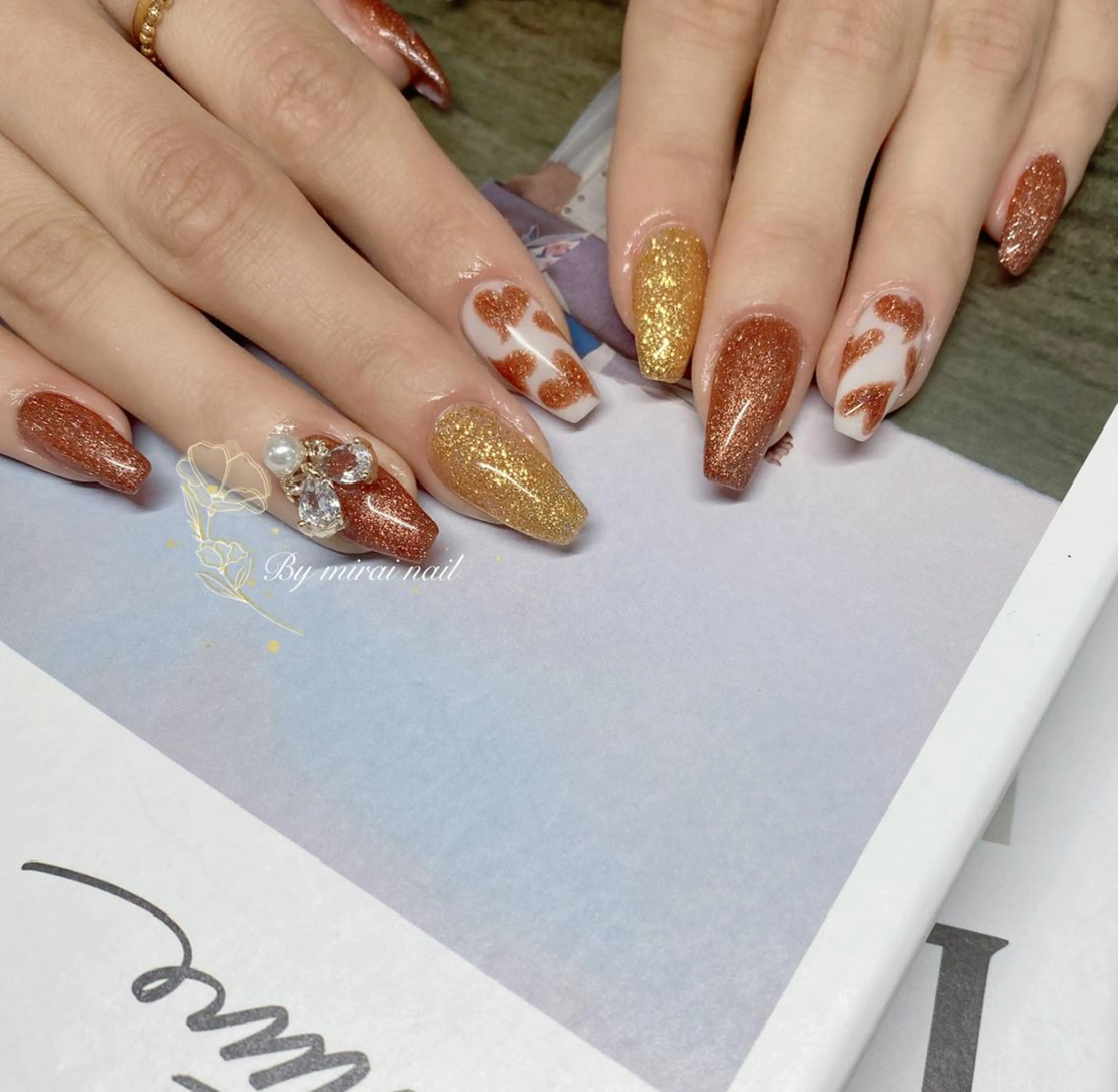 ネイル ネイルサロン 9Carats神田のネイルデザイン