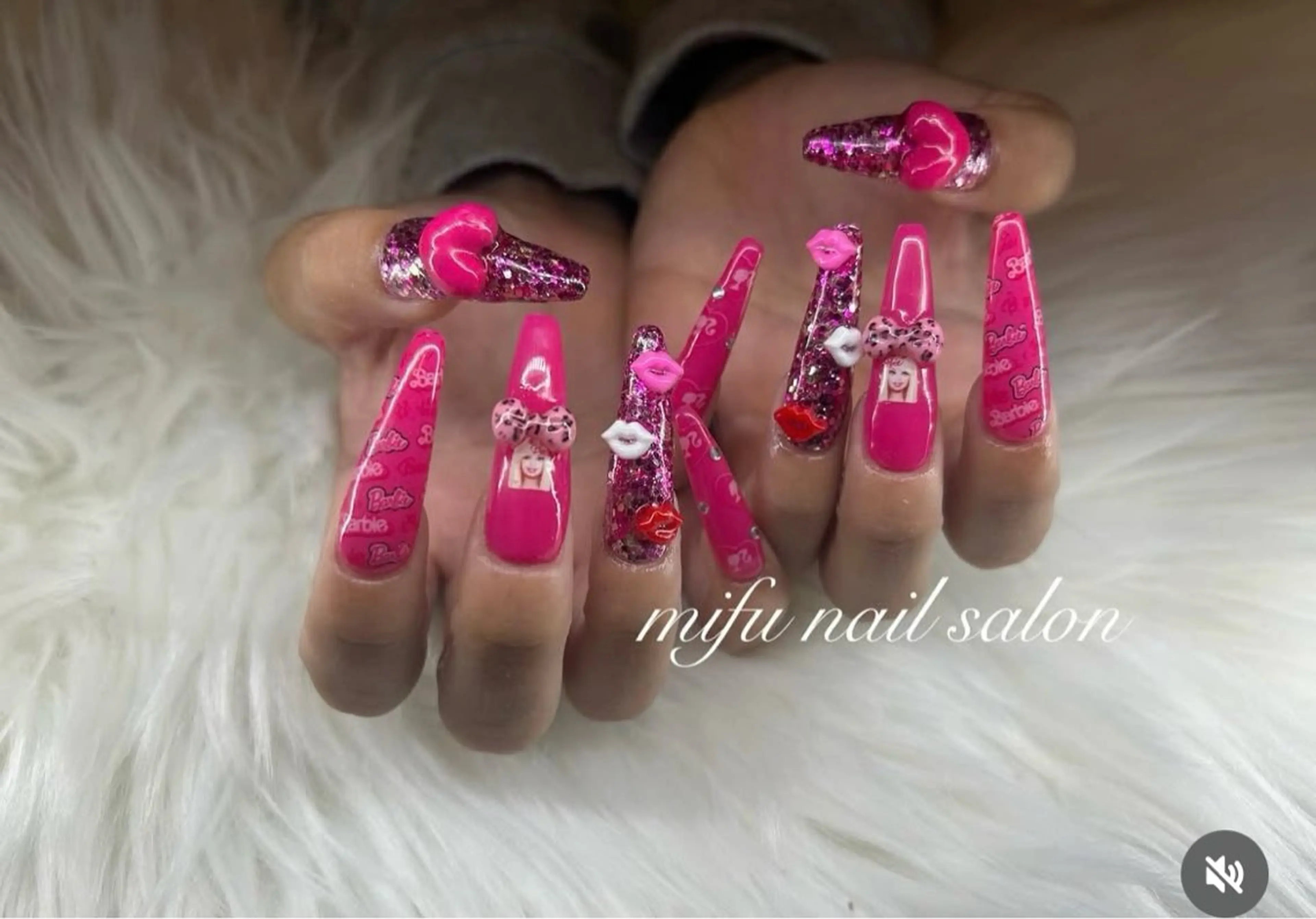 ロング 大田 美笛香のネイルデザイン