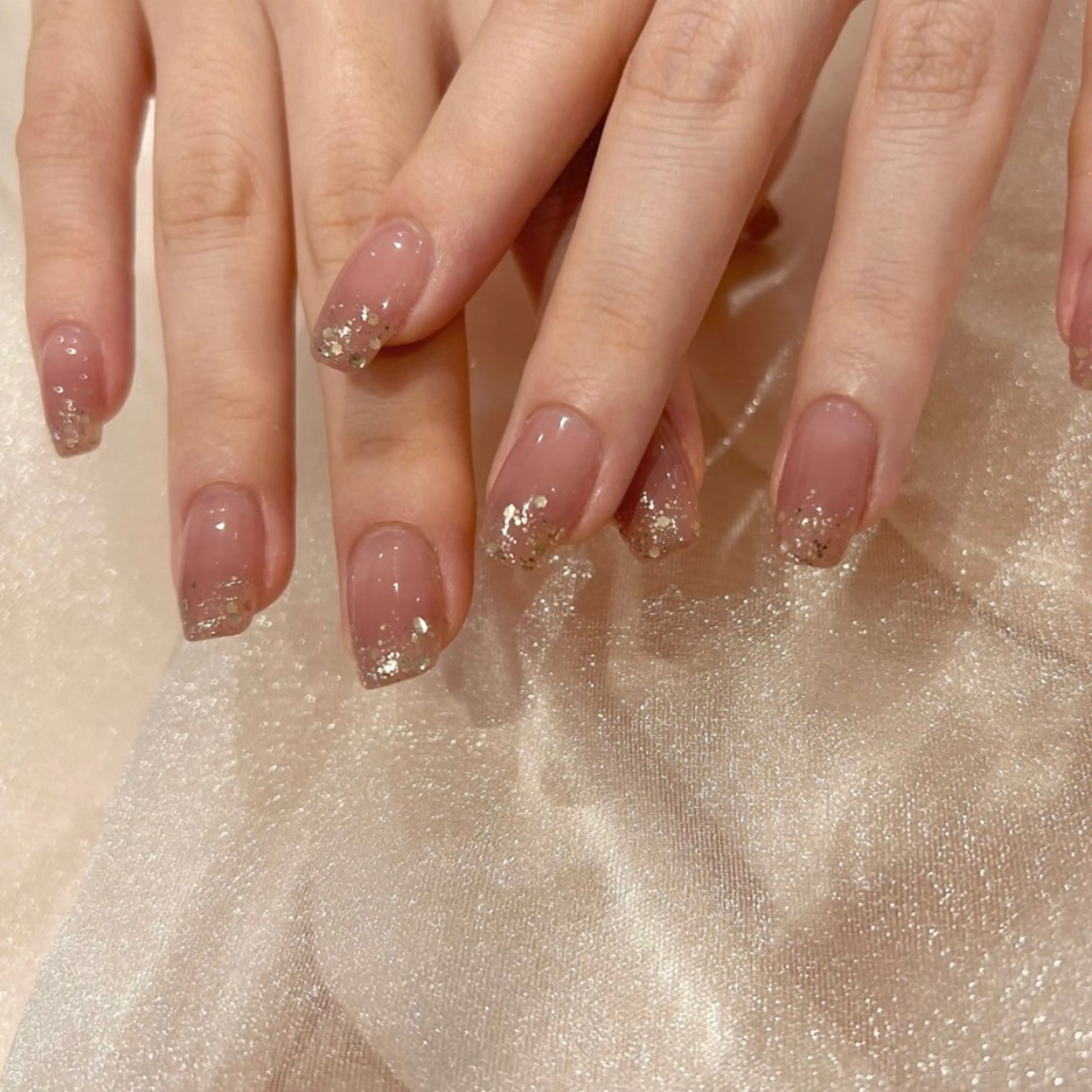 ミディアム ハンドネイル Nishiyama Honokaのネイルデザイン