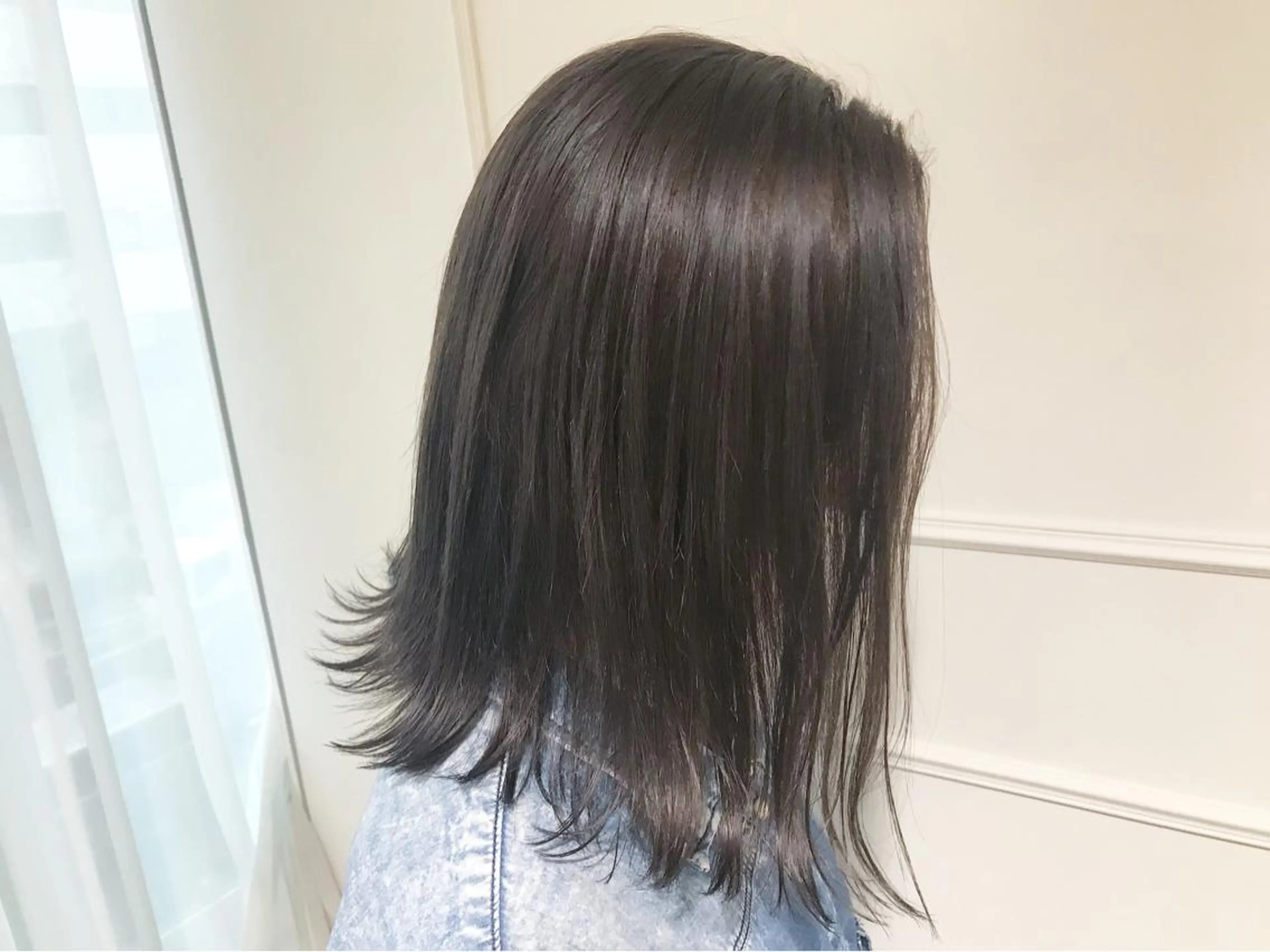 ミディアム 黒神 浩之のヘアスタイル