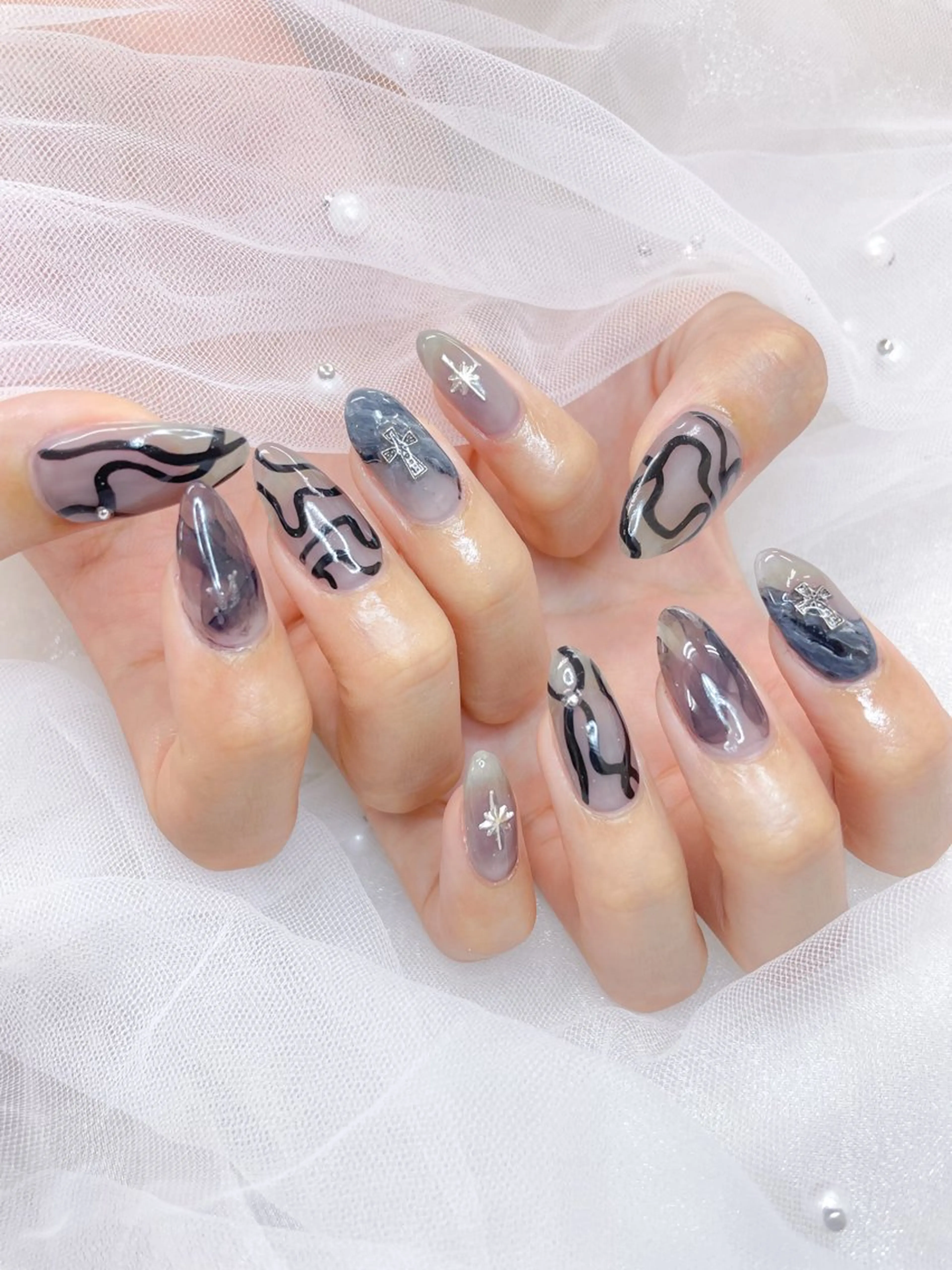 ネイル ニュアンスネイル ハンドネイル 五十嵐 美智のネイルデザイン