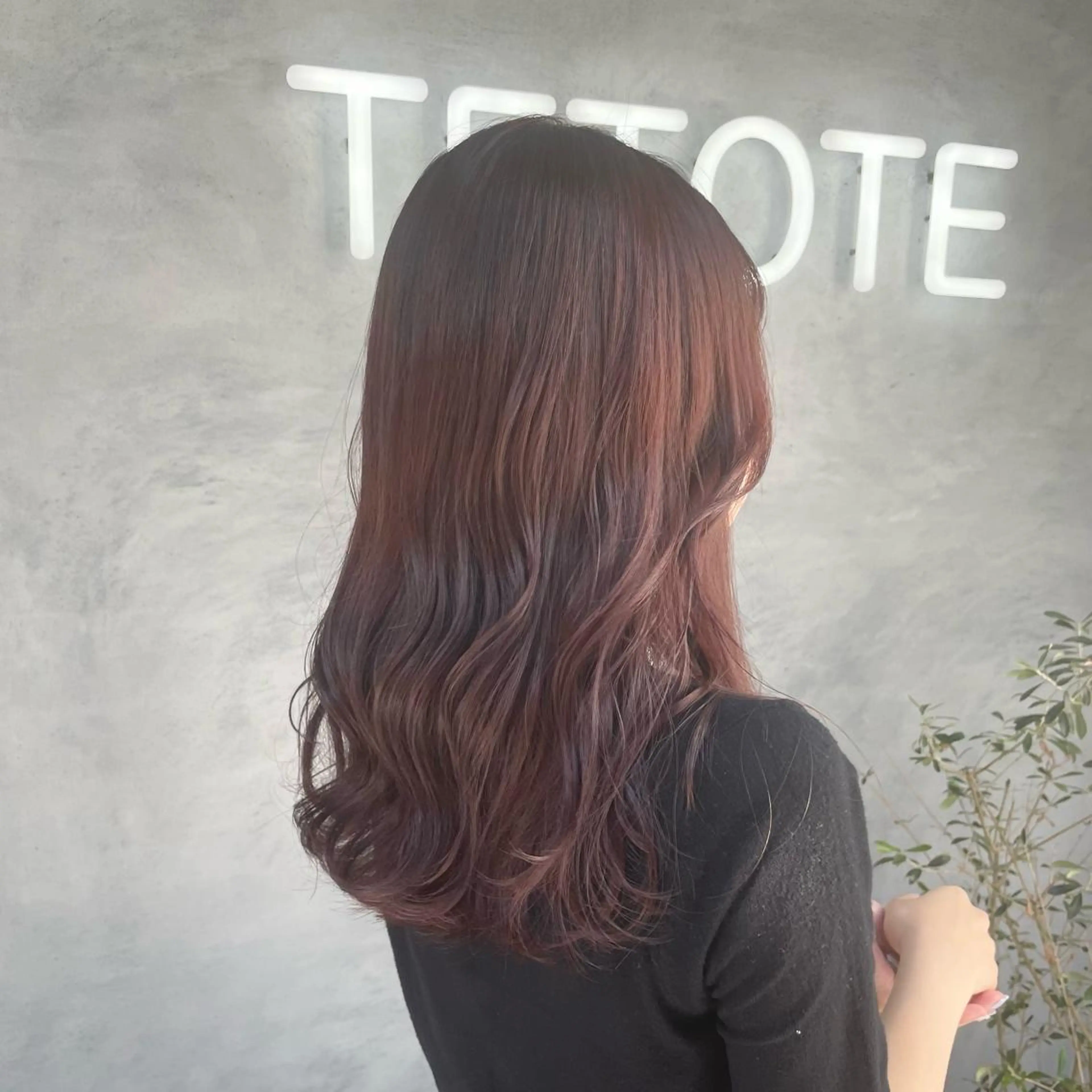 セミロング カラー いなみね はるきのヘアスタイル