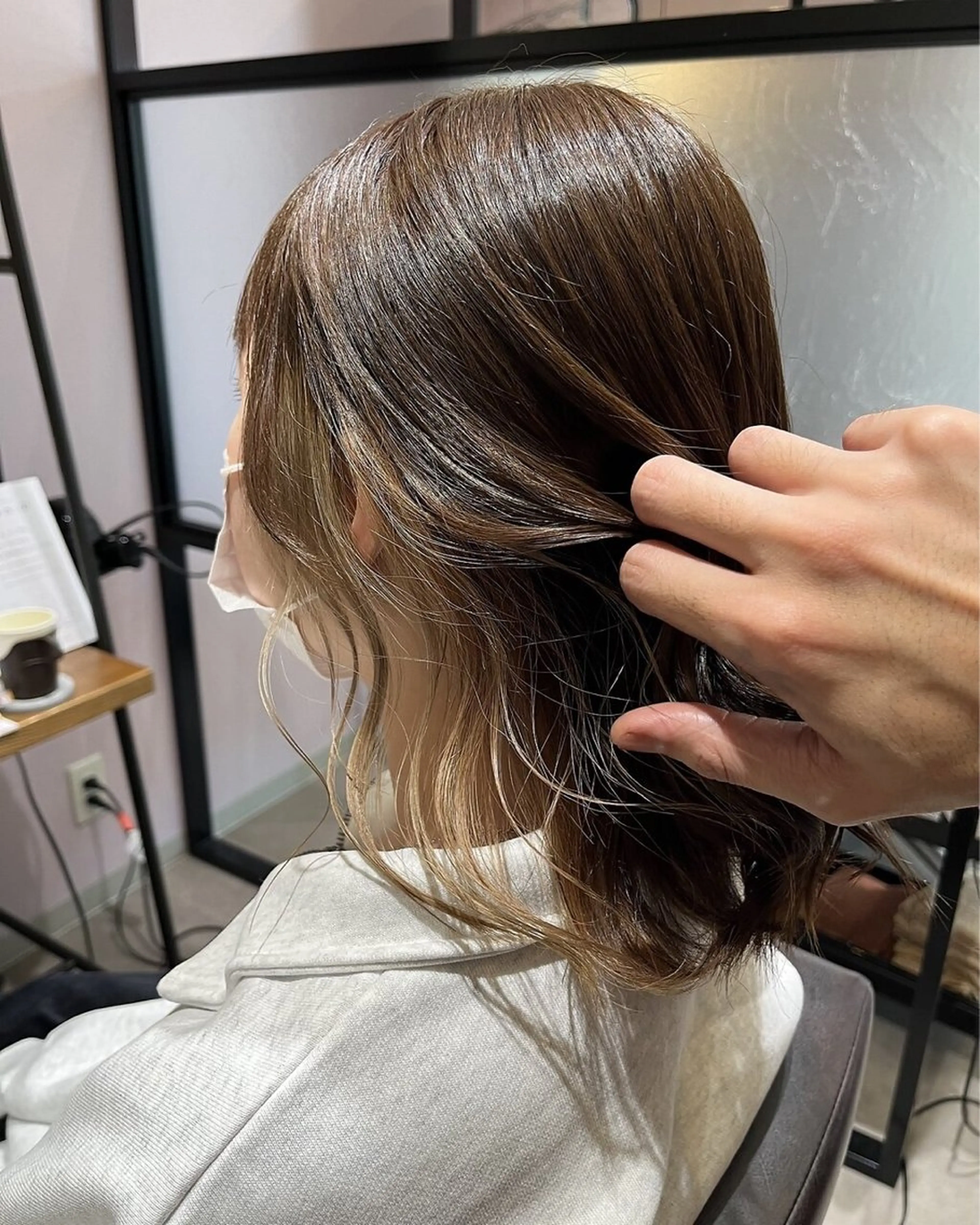 カラー 西原 愛紗のヘアスタイル