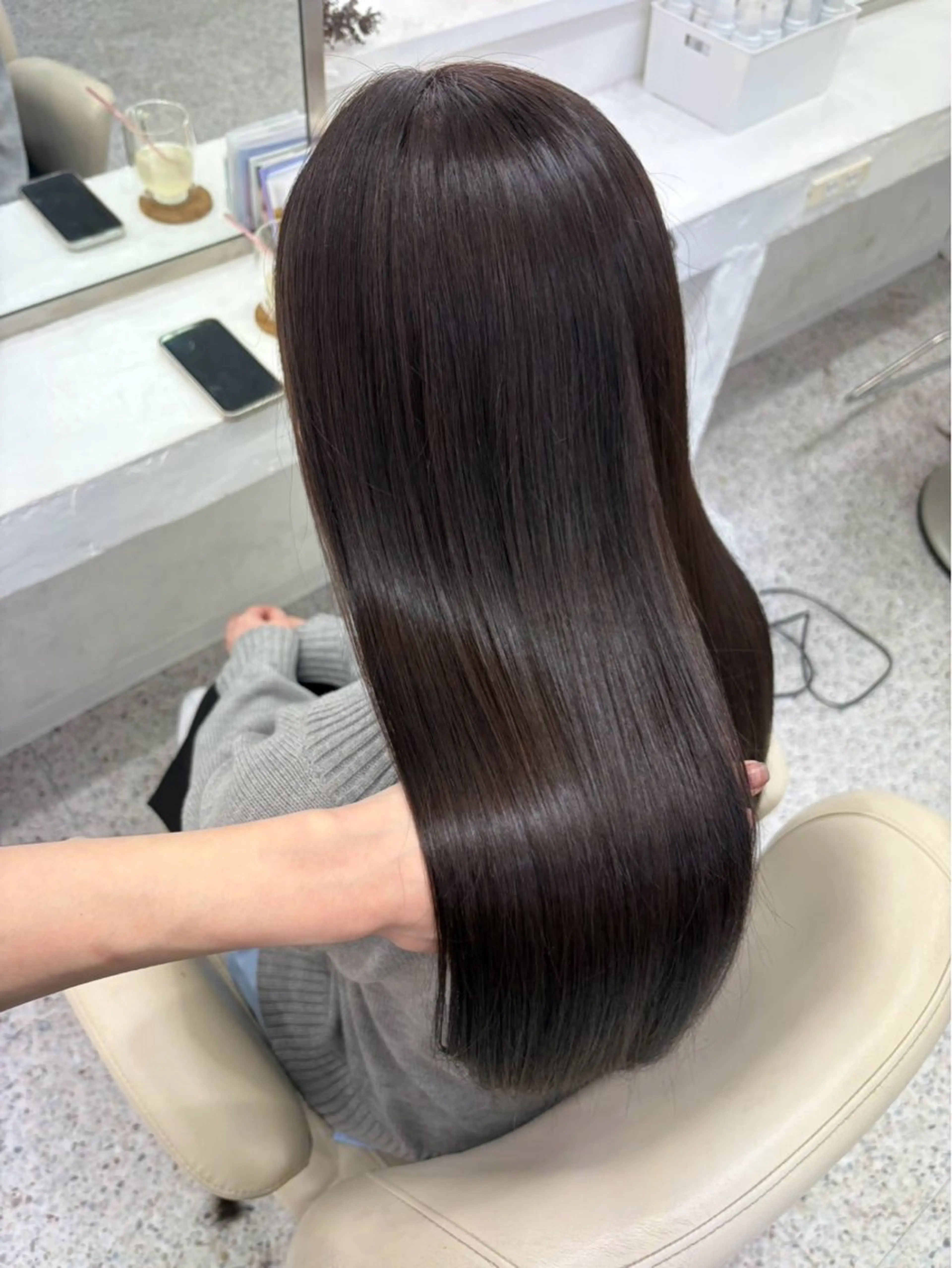 ロング ヘアカラー トリートメント LOMARLIE / yunaのヘアスタイル