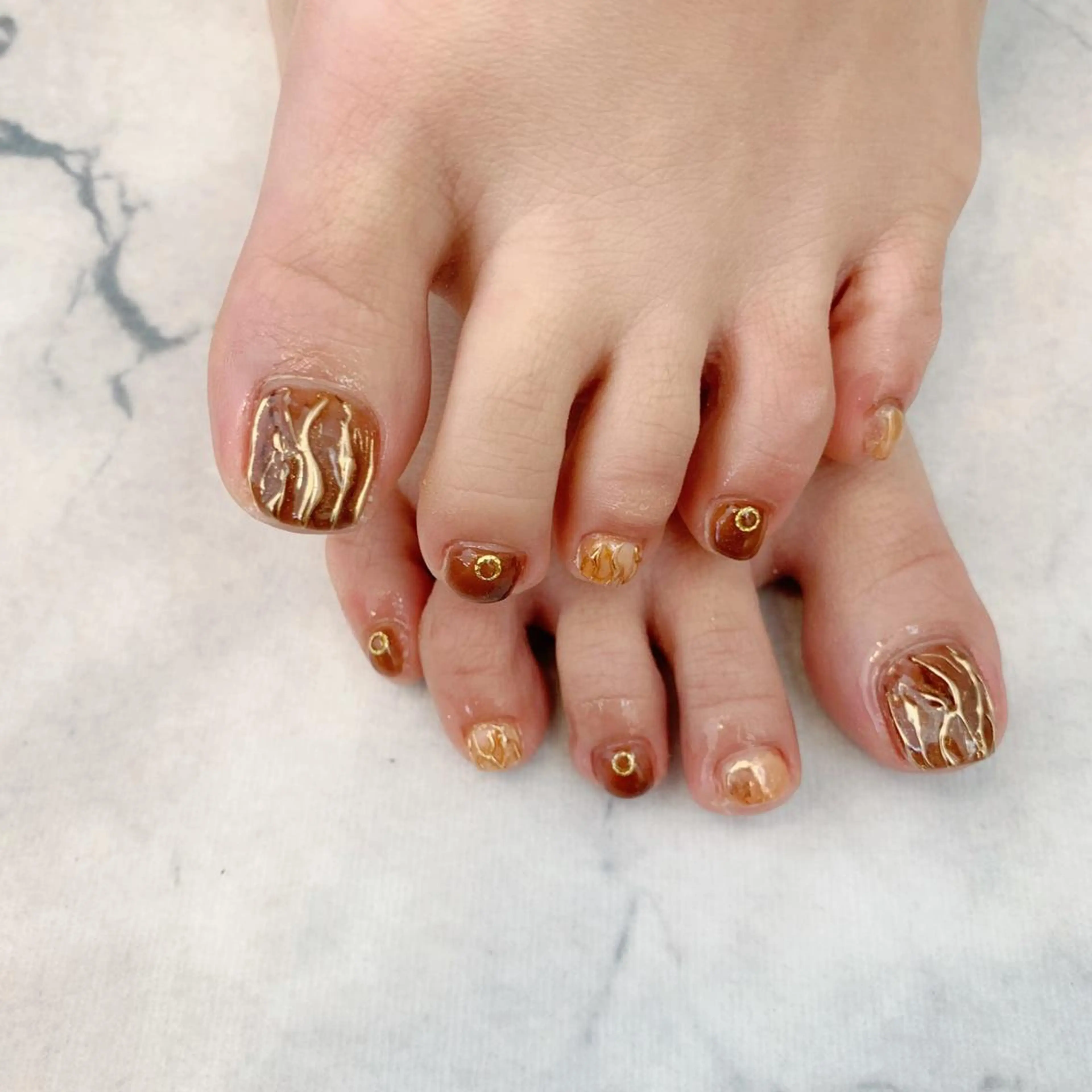 ネイル ネイルリボン 受付スタッフのネイルデザイン