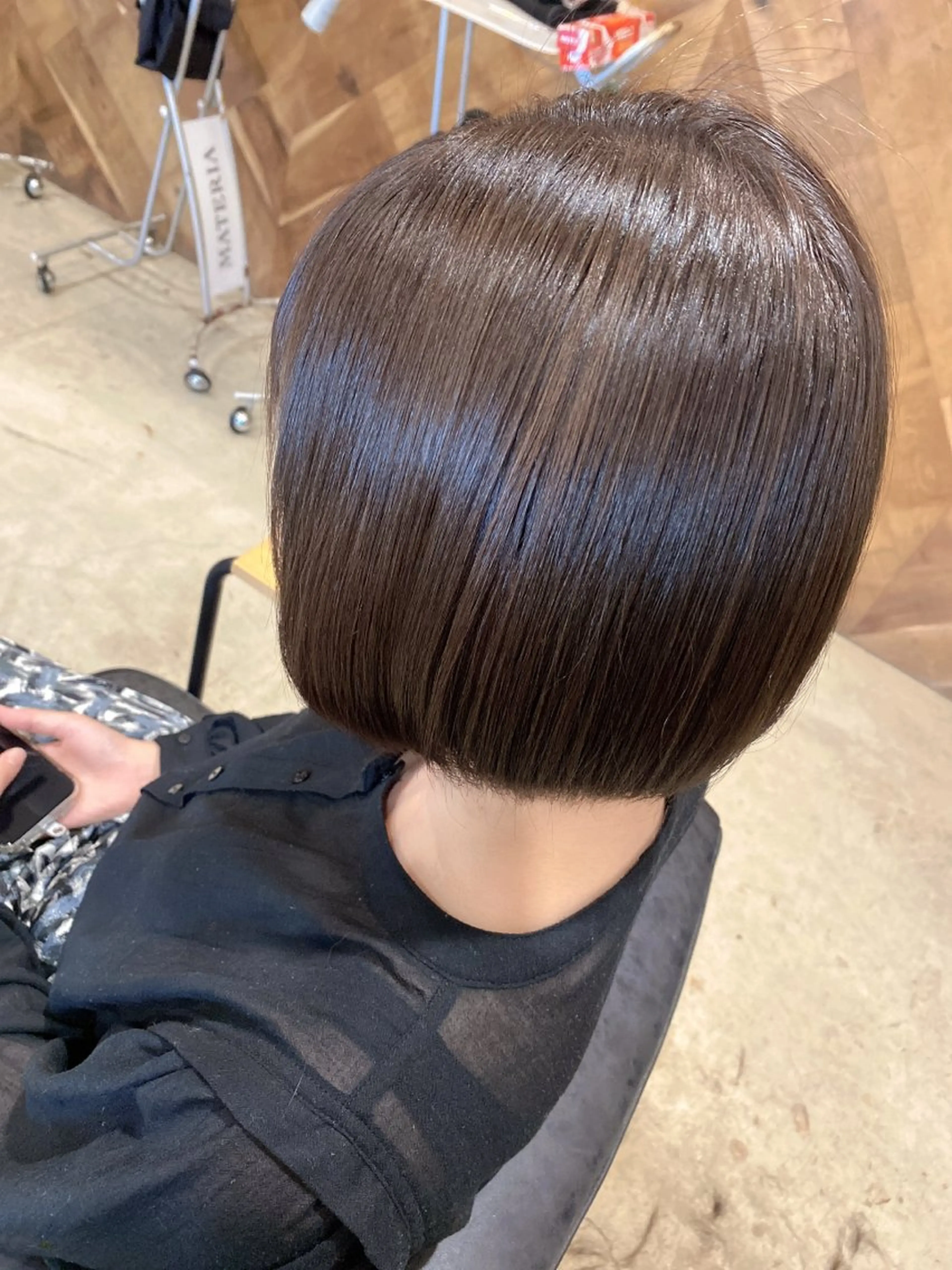 ショート カラー 🩷🍭中津・梅田 エリア🍬💜のヘアスタイル