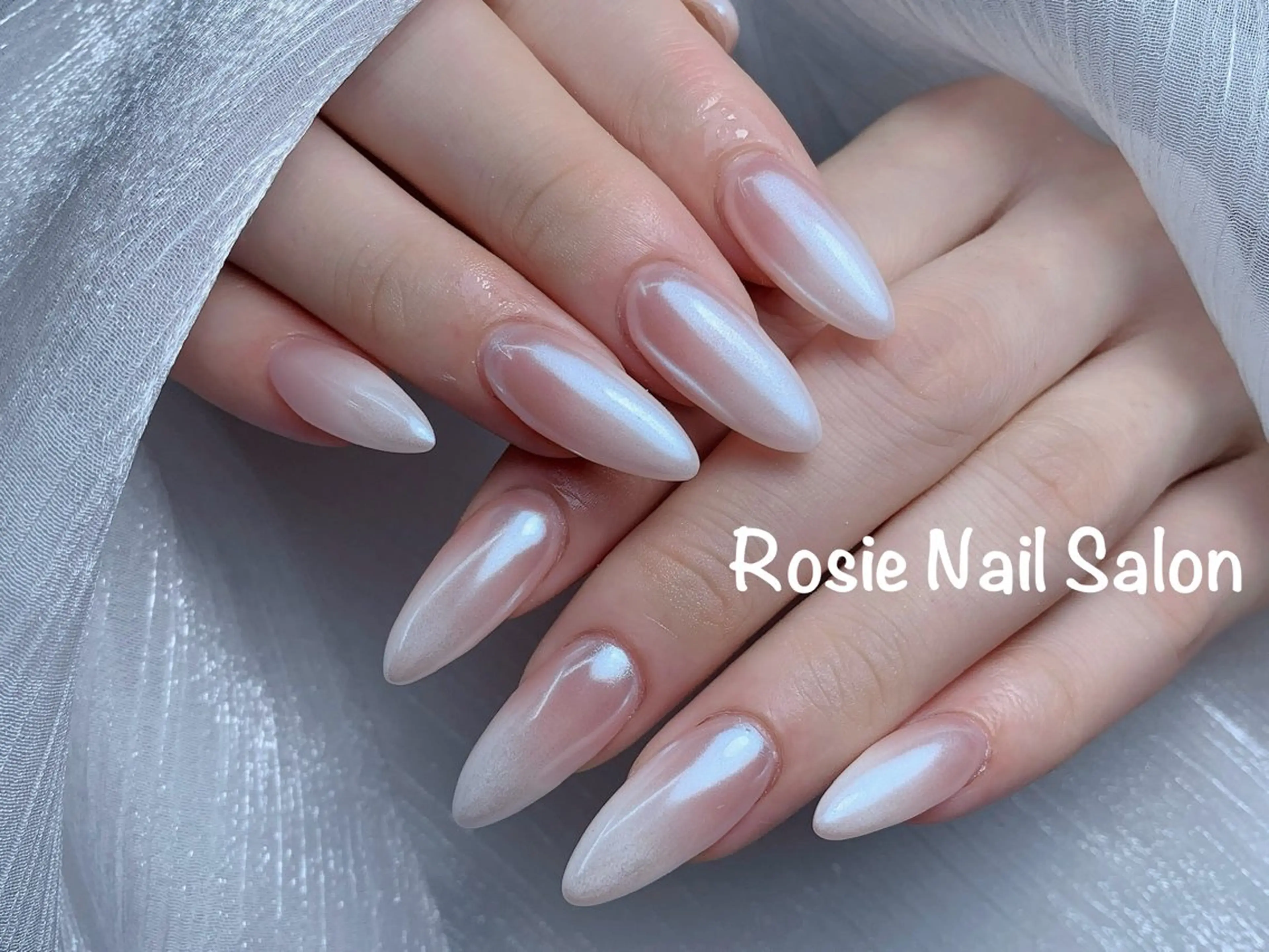セミロング Rosie Nail サロン南越谷のネイルデザイン