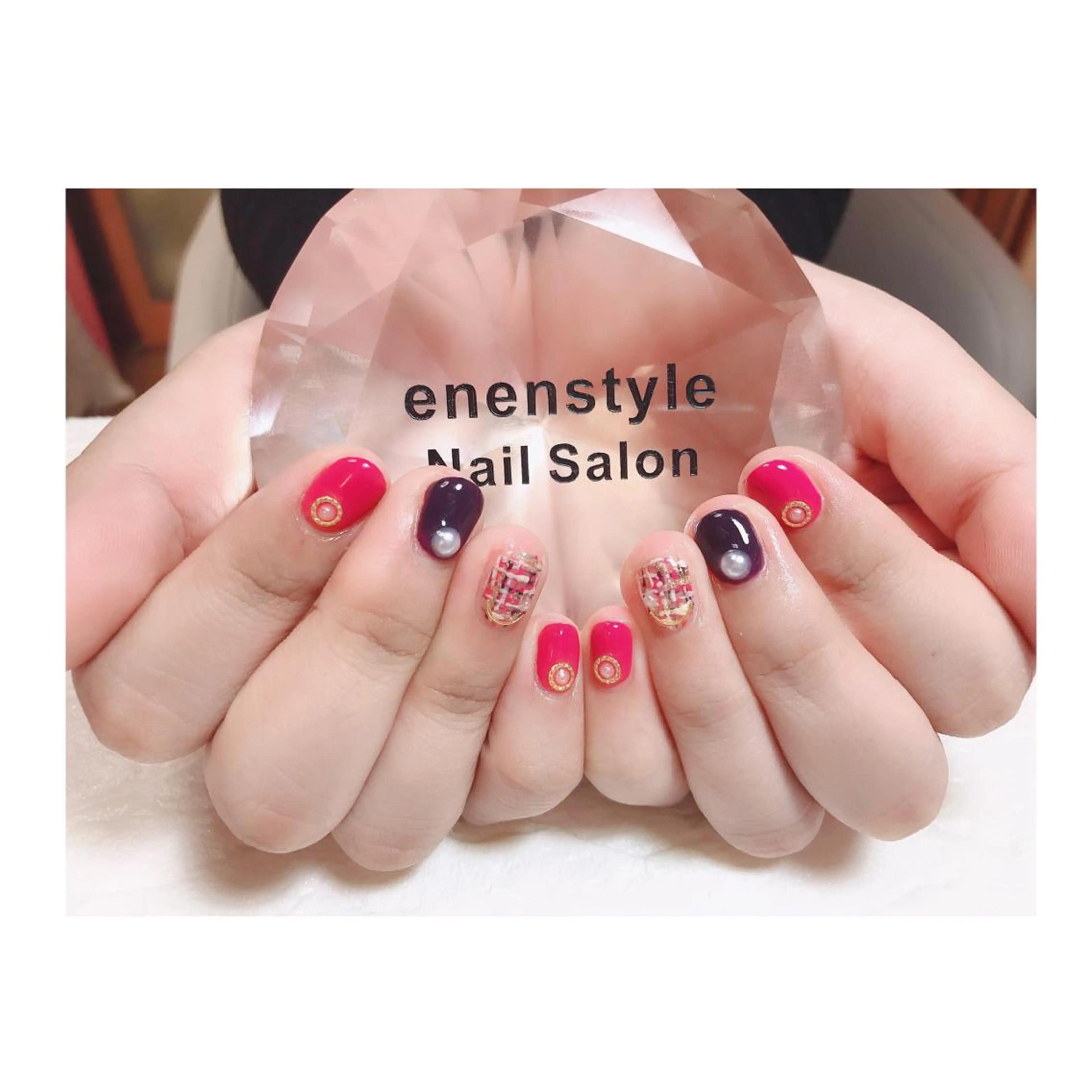 ショート ネイル ジェルネイル ニュアンスネイル オフィスネイル ワンカラーネイル ピンク ハンドネイル 👑enen style👑のネイルデザイン
