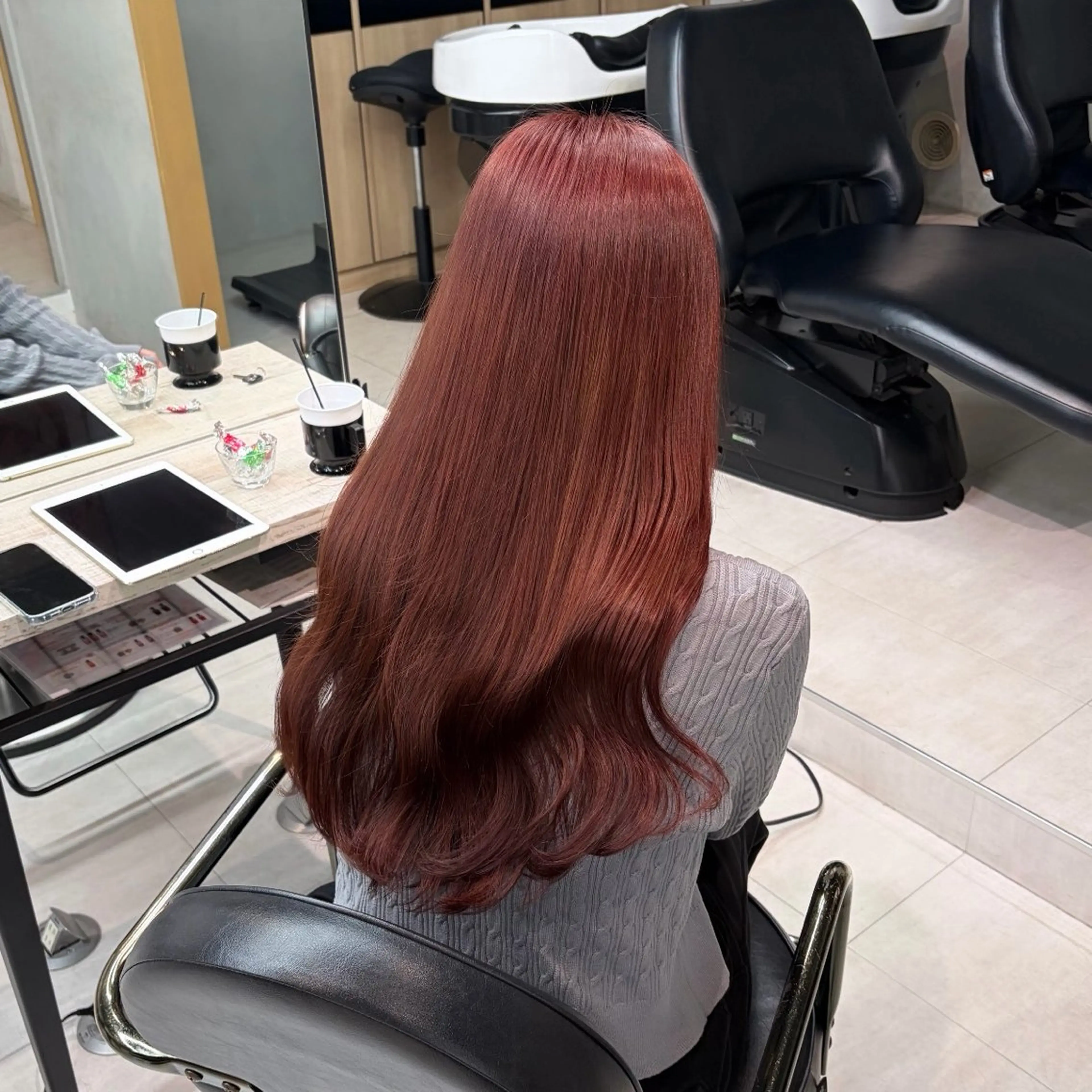 ロング ヘアカラー 志村 奈々のヘアスタイル