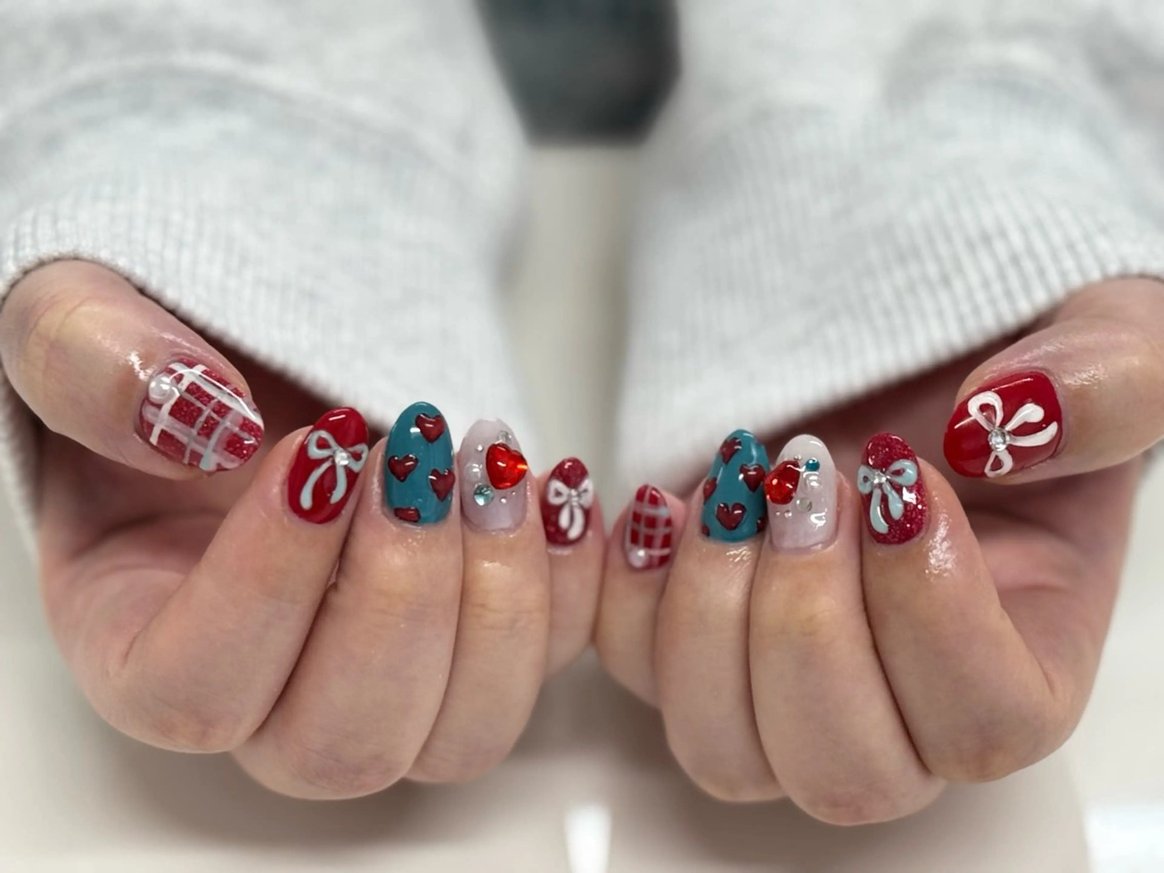 ネイル 持ち込み ハンドネイル 武藤 千裕のエステ・リラクイメージ