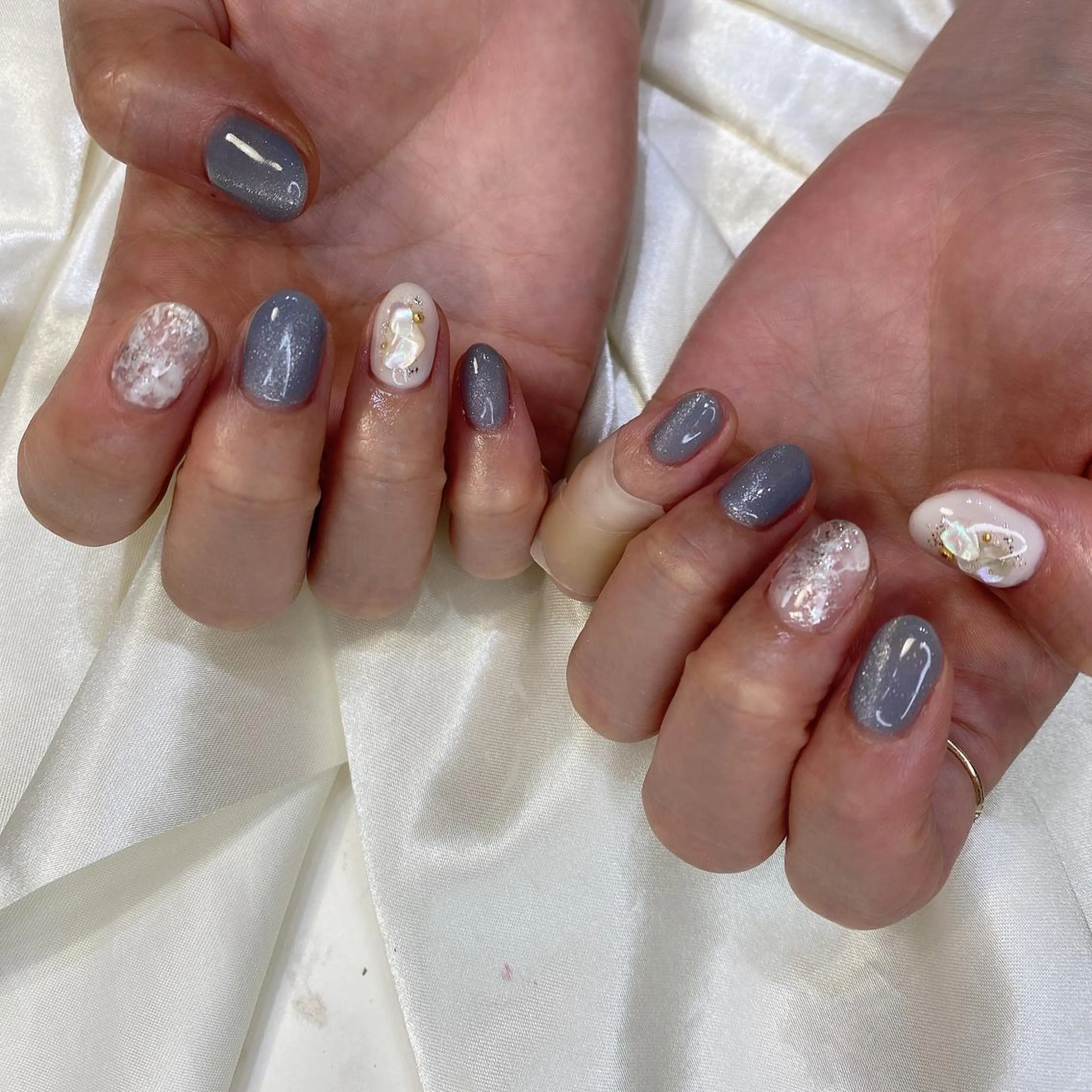 ネイル マグネットネイル ハンドネイル 西岡 杏のネイルデザイン