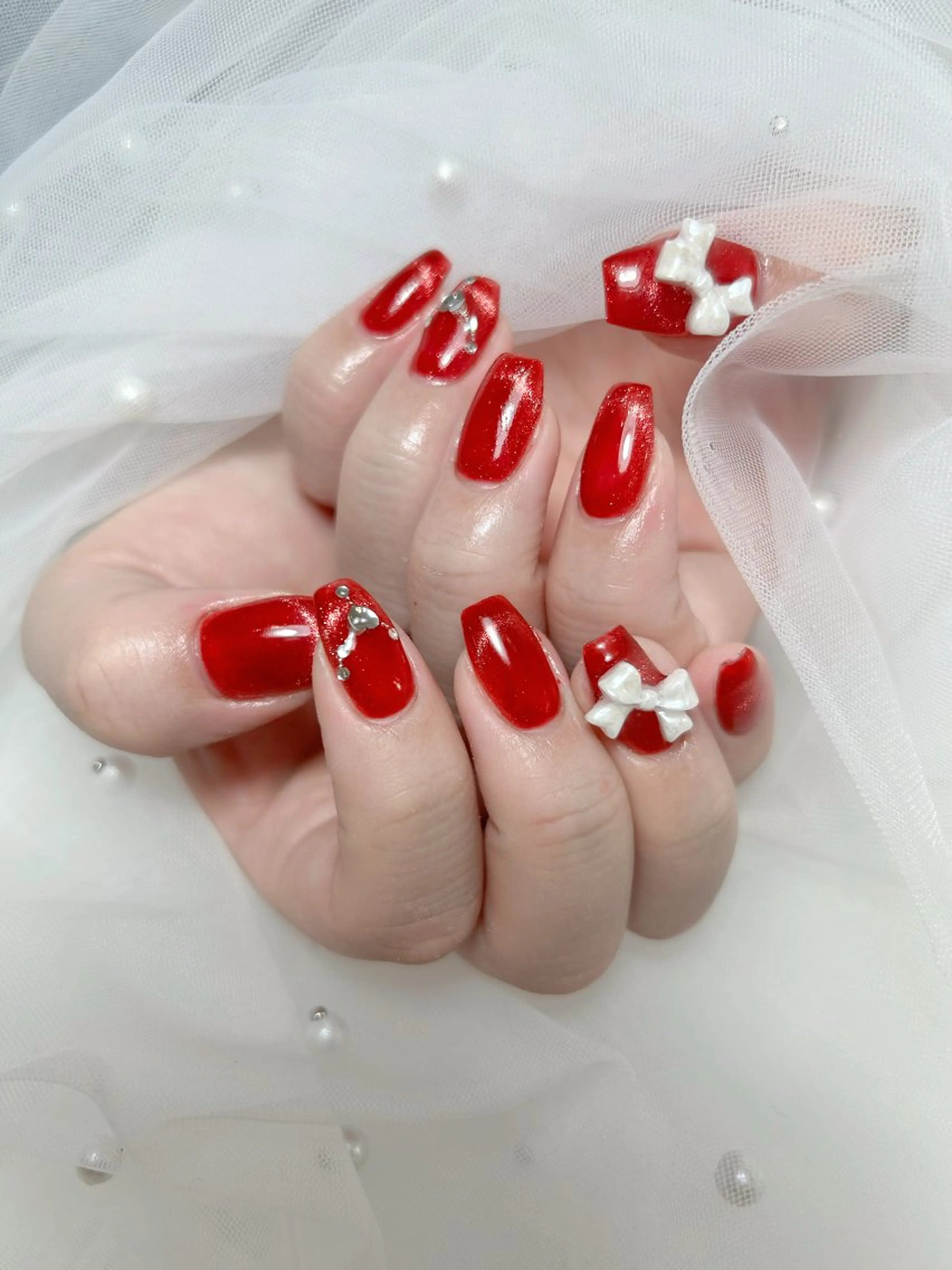 ネイル アートネイル 桜ネイル フレンチネイル ガラスフレンチ グラデーション ハンドネイル ハンドケア 🌈 Laule'aのネイルデザイン