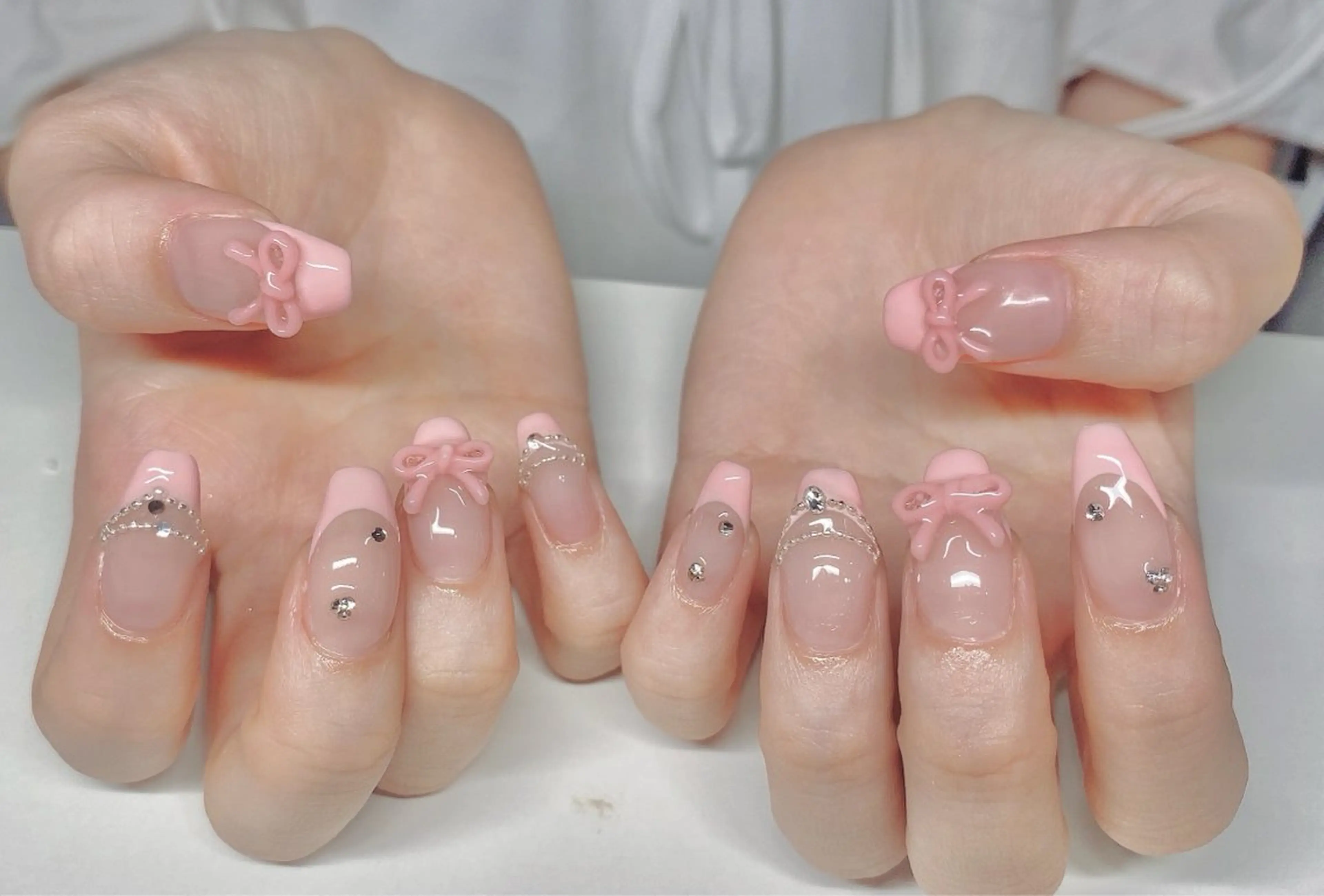 ネイル ハンドネイル Hi Beauty 渋谷(ネイル、ハイパーナイフ6、脂肪れいきゃく、マッサージ&エステサロン)所属・Hi beauty 渋谷のネイルデザイン