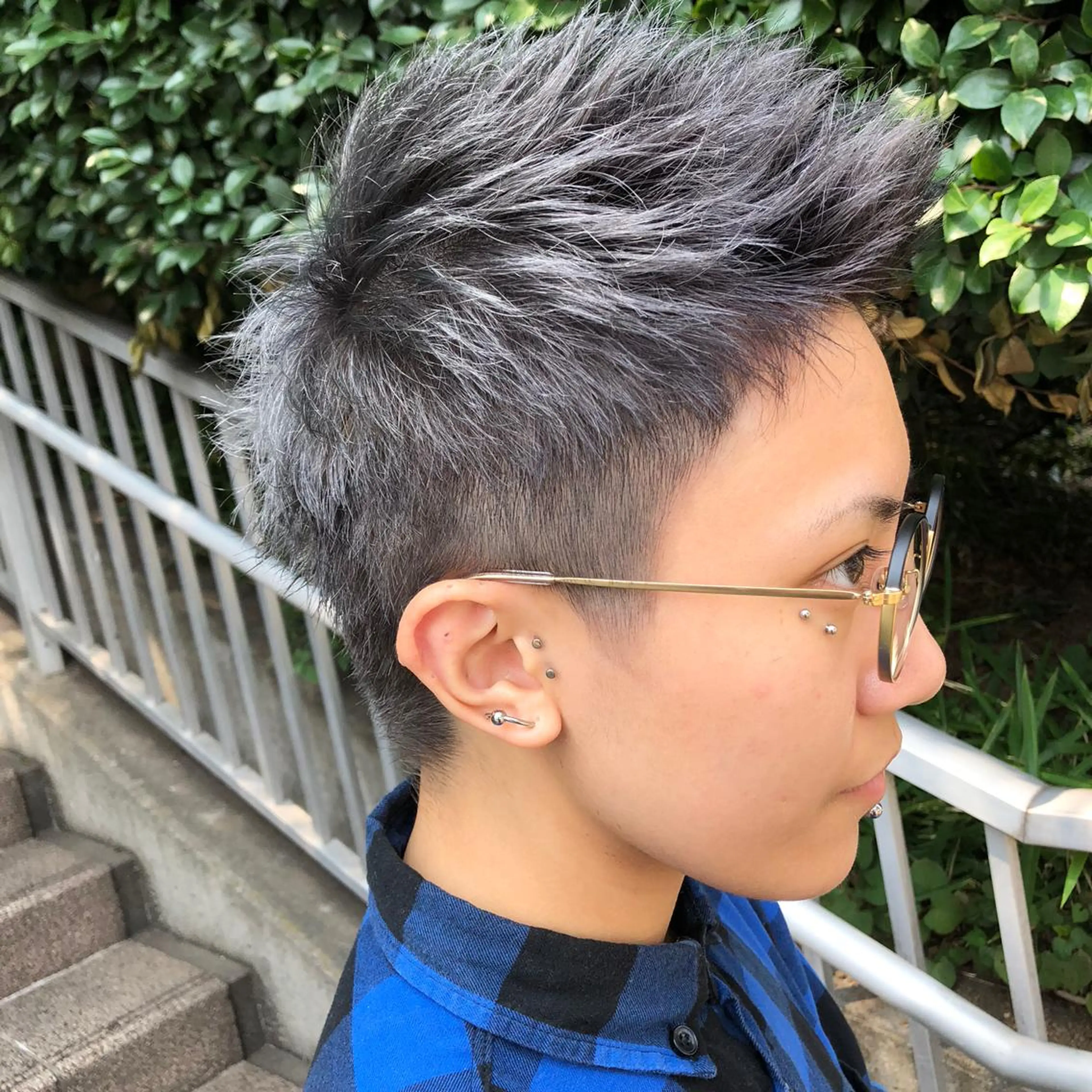 メンズ アートディレクター ワダヒサノリのヘアスタイル